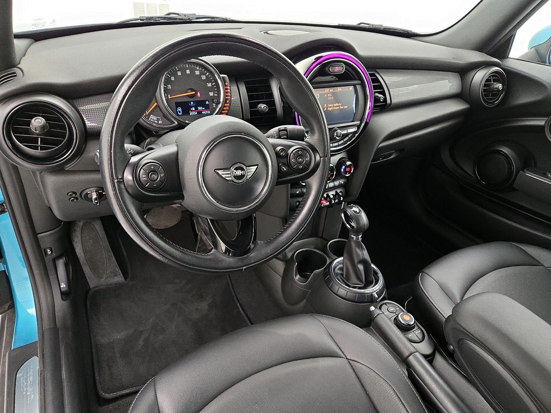 Thumbnail: 2017 MINI Cooper - 9