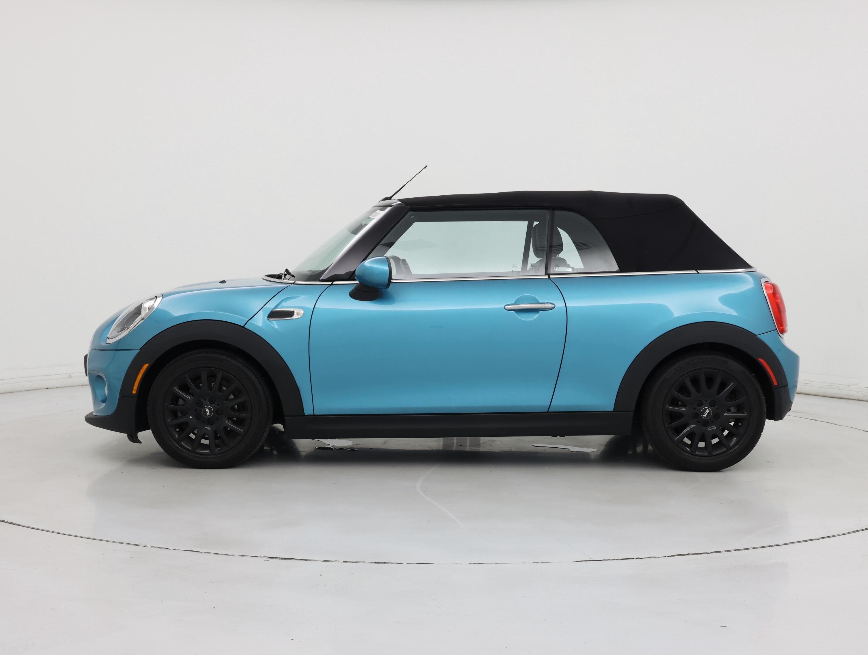 Thumbnail: 2017 MINI Cooper - 3