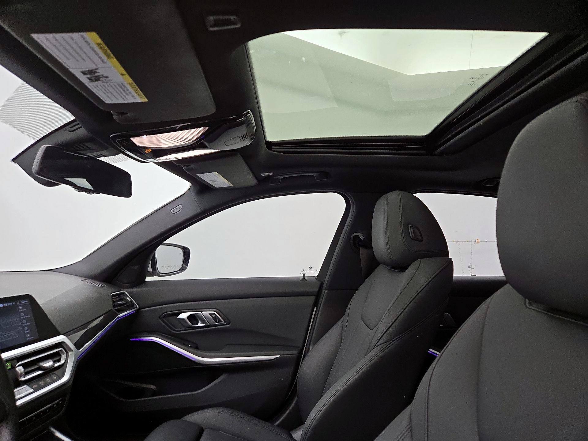 Thumbnail: 2021 BMW 3 Series - 20