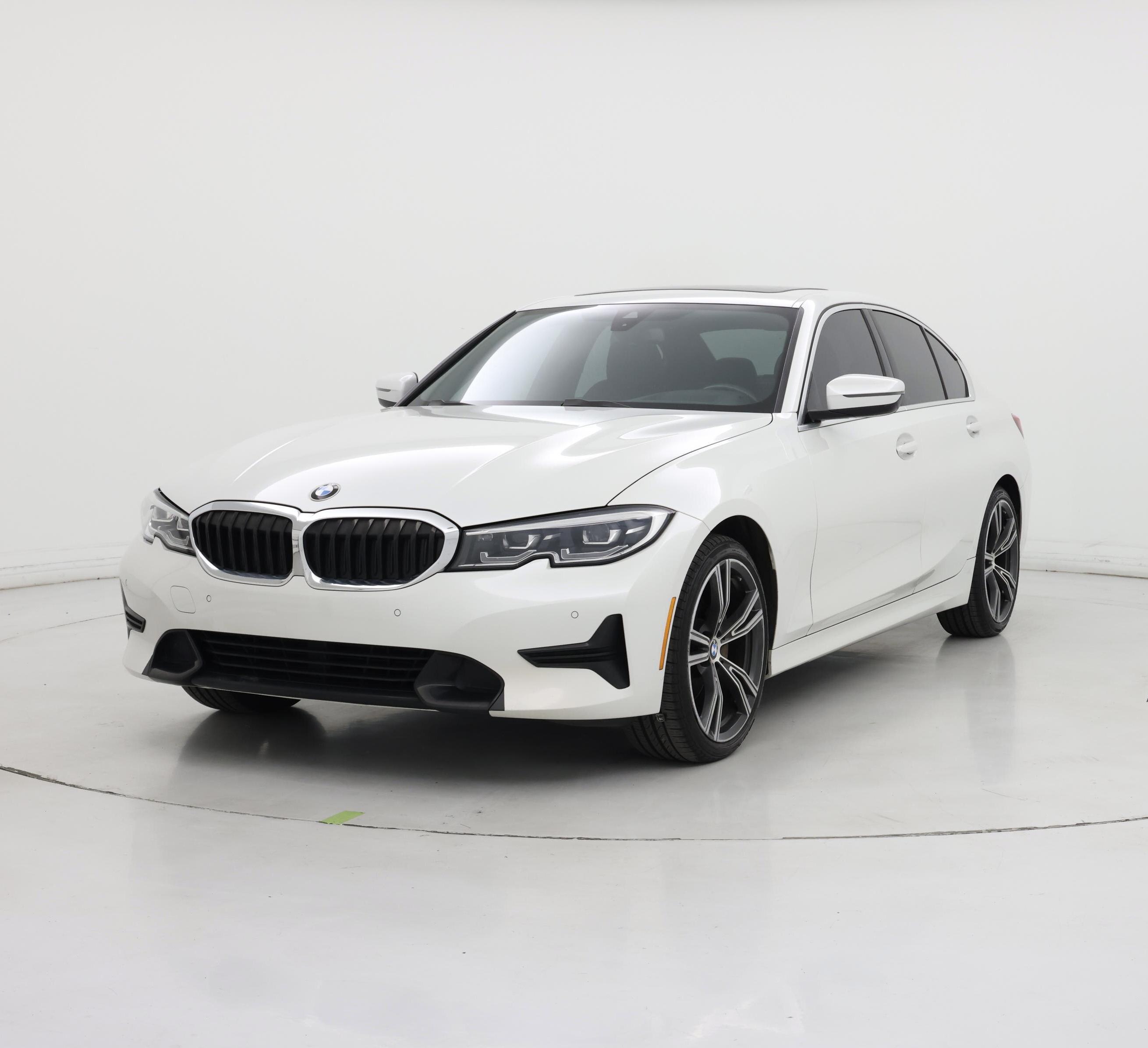 Thumbnail: 2021 BMW 3 Series - 4