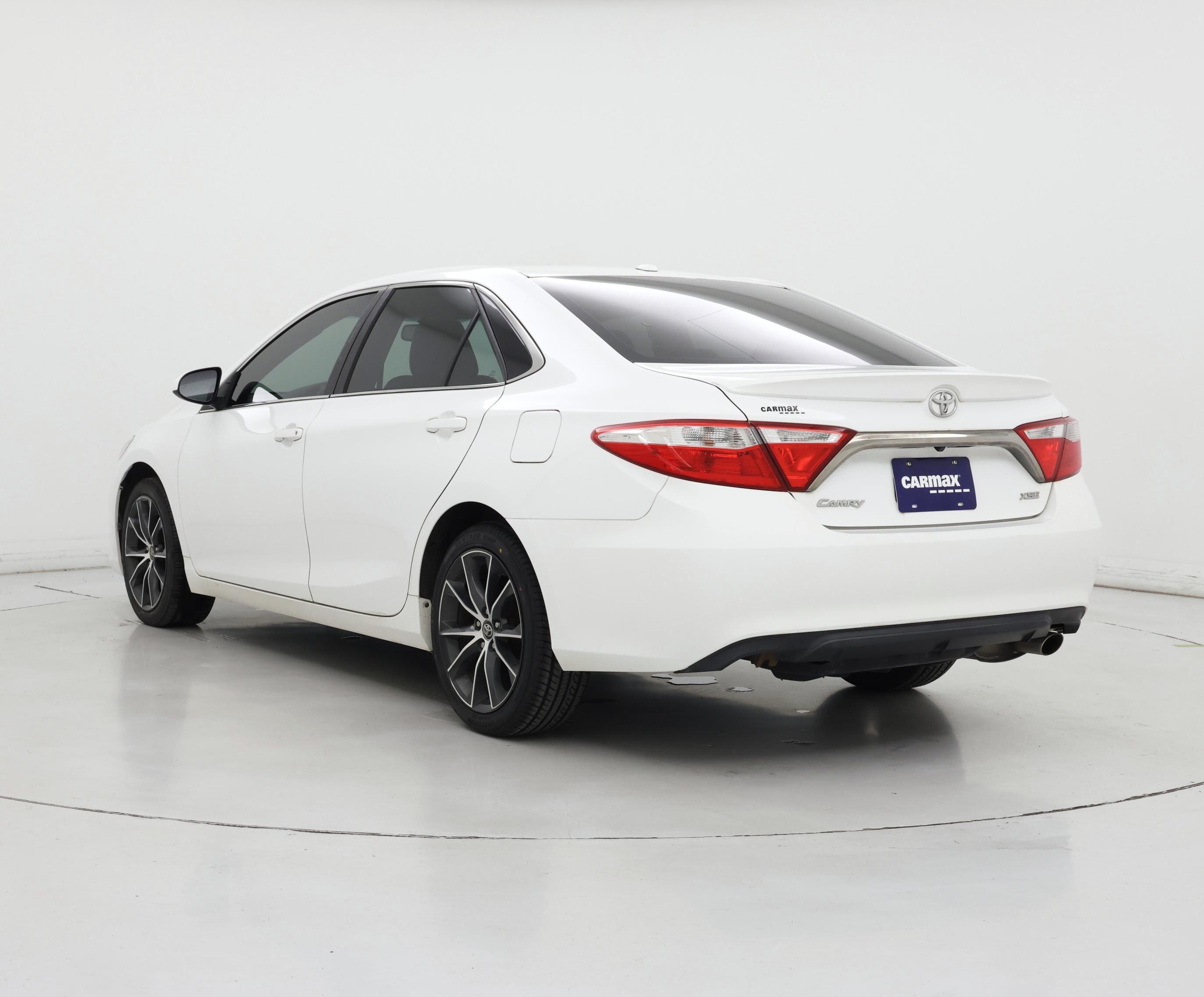 Thumbnail: 2015 Toyota Camry - 2