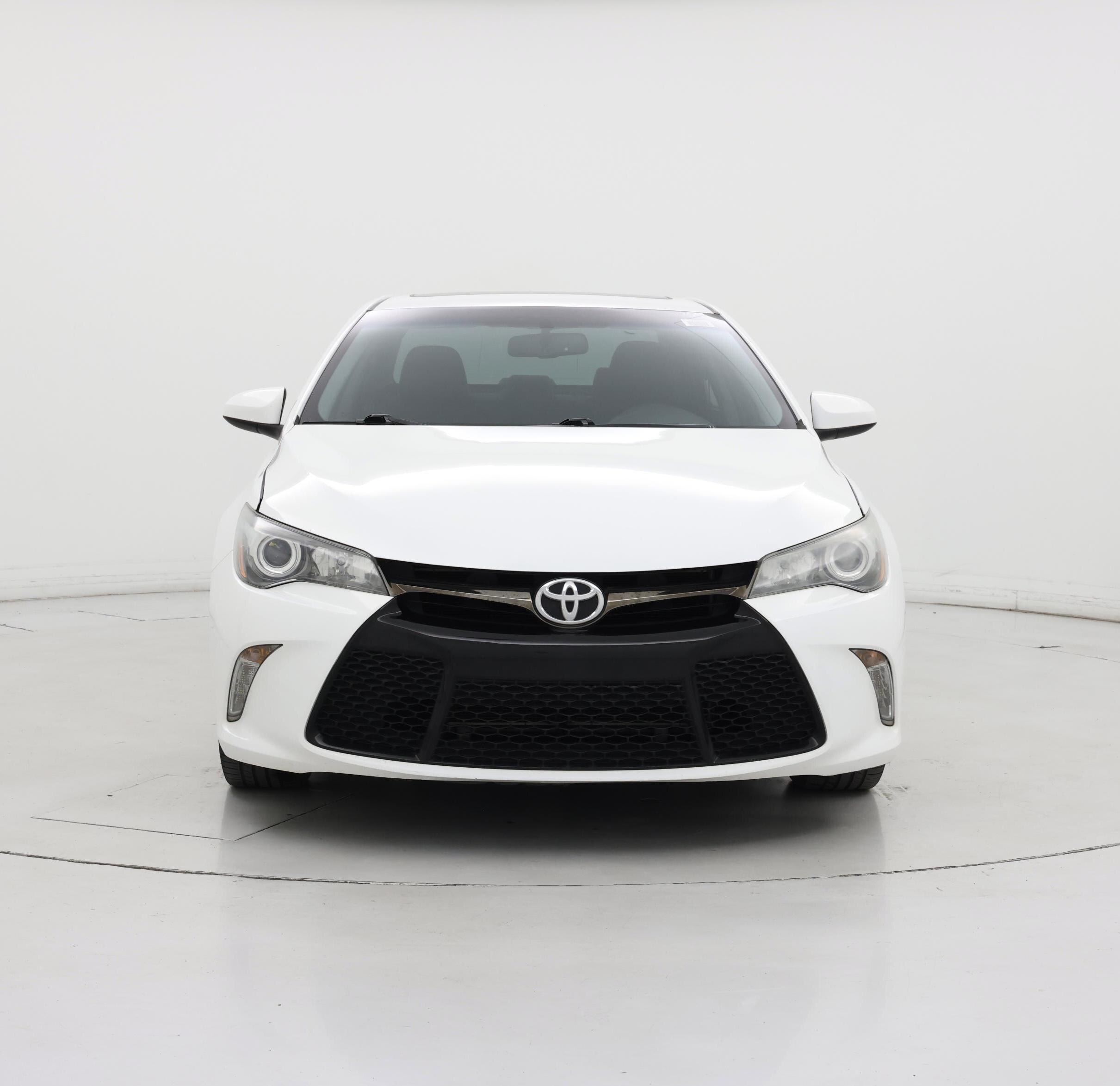 Thumbnail: 2015 Toyota Camry - 5