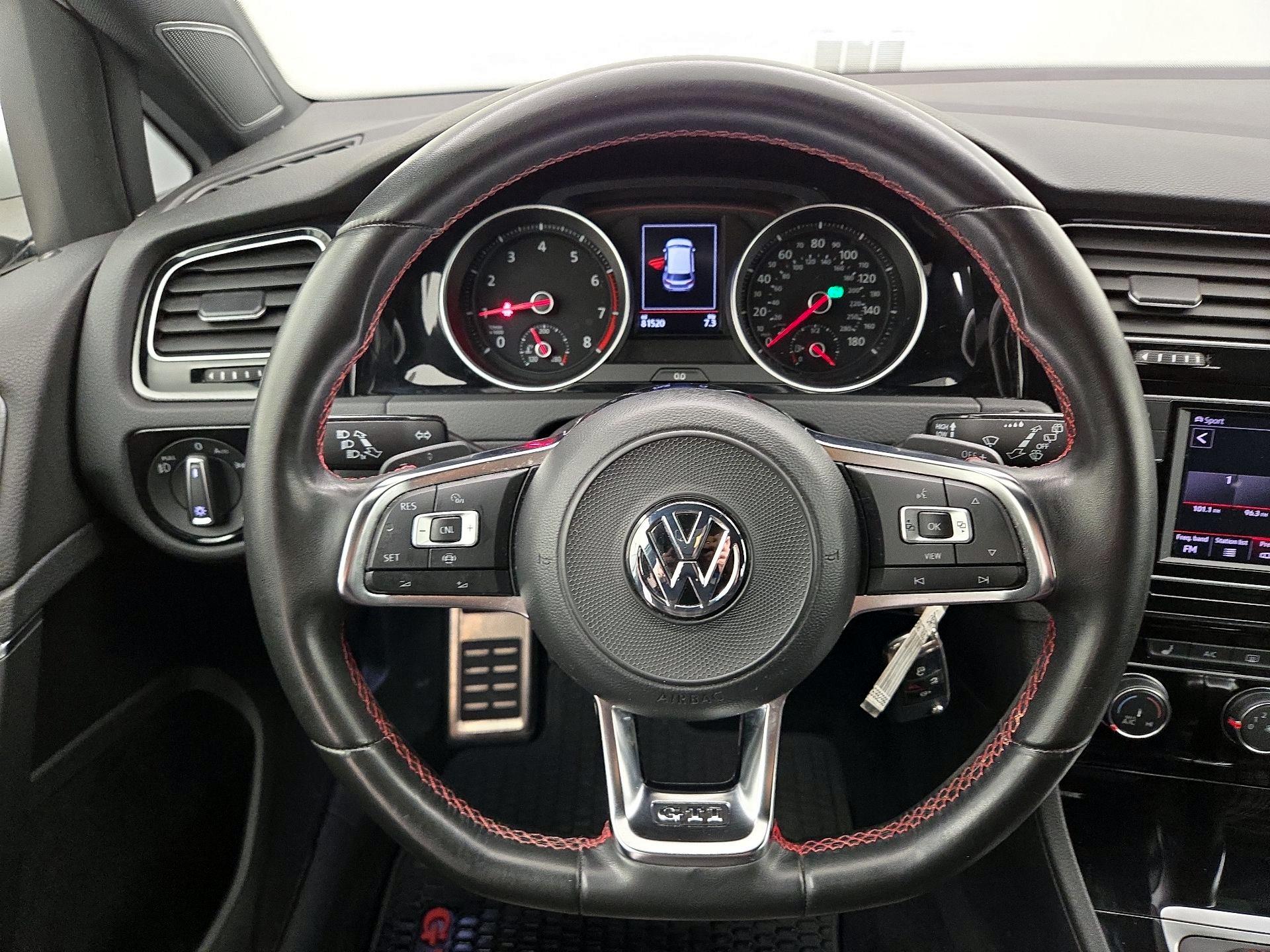Thumbnail: 2020 Volkswagen Golf - 10