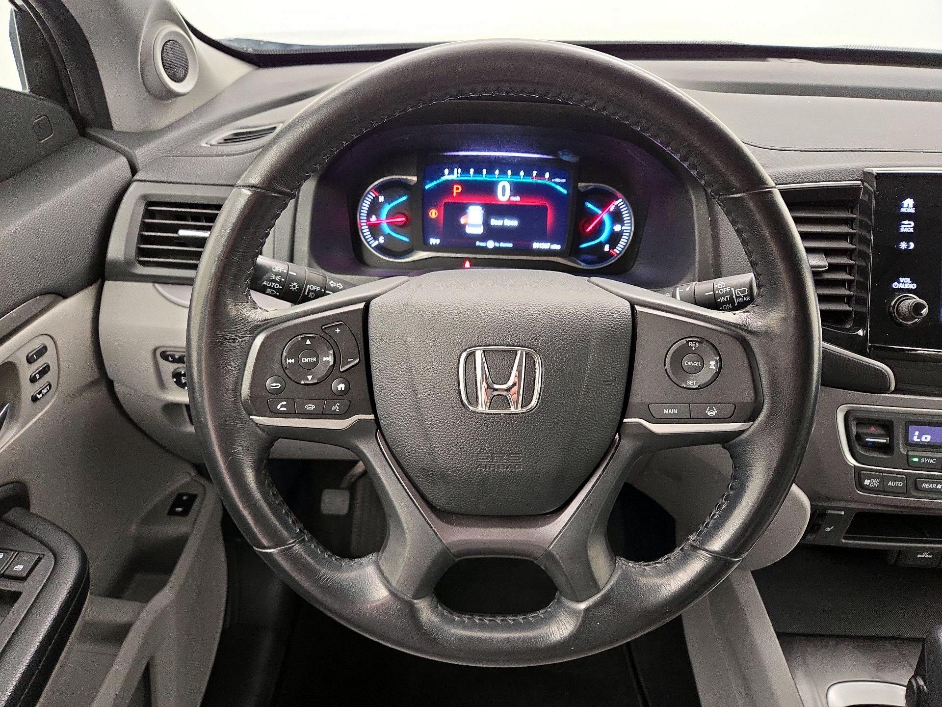 Thumbnail: 2019 Honda Pilot - 10