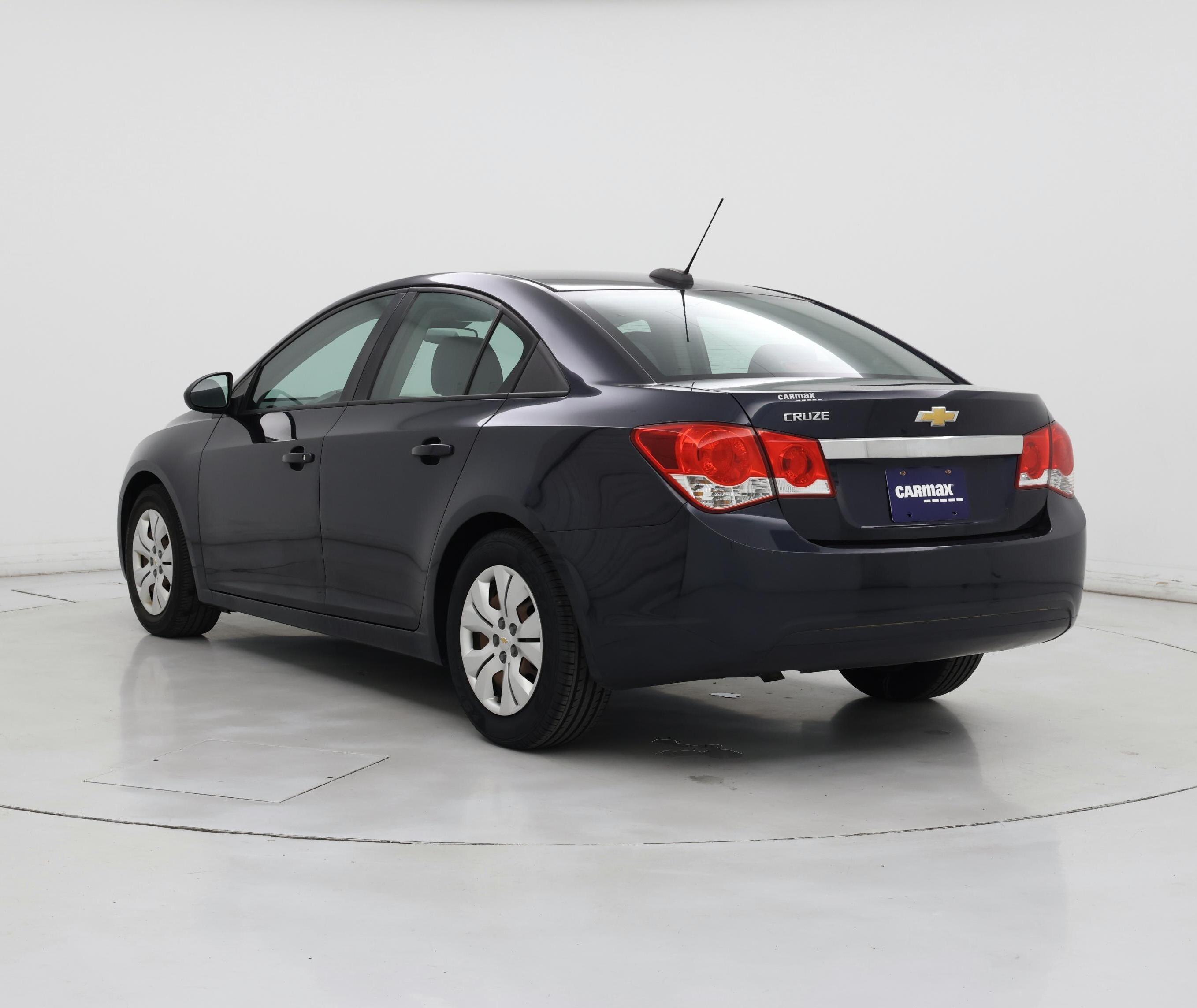 Thumbnail: 2016 Chevrolet Cruze - 2