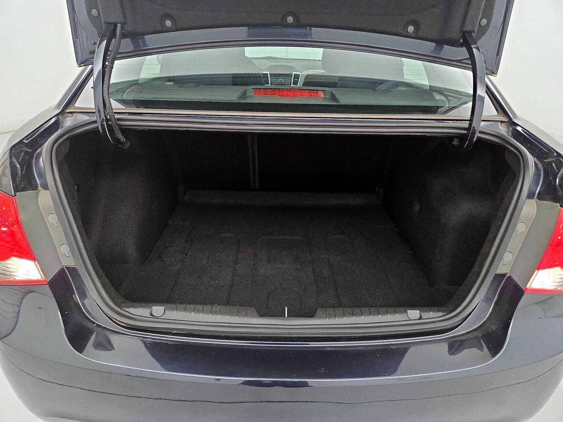Thumbnail: 2016 Chevrolet Cruze - 19