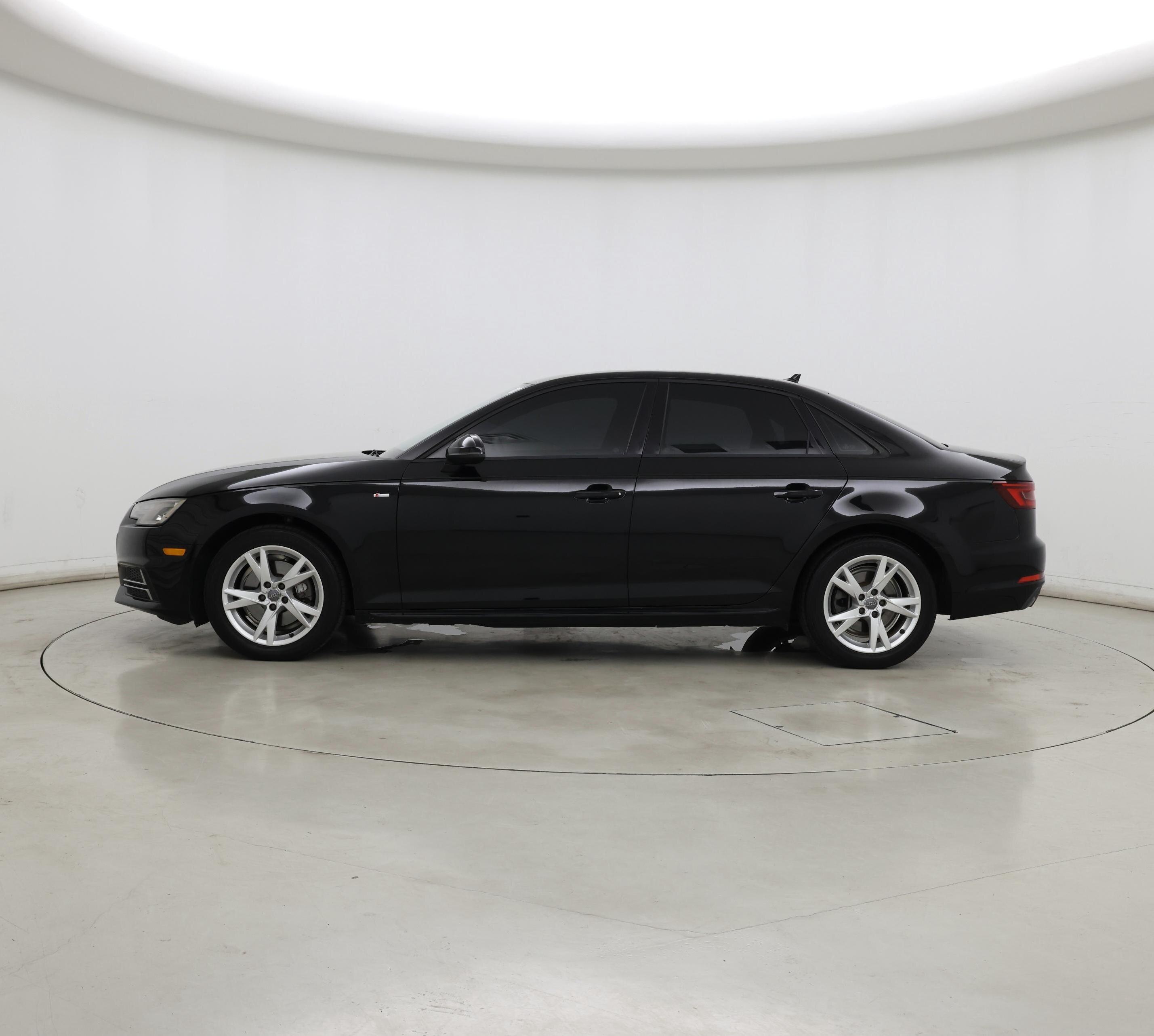 Thumbnail: 2018 Audi A4 - 3