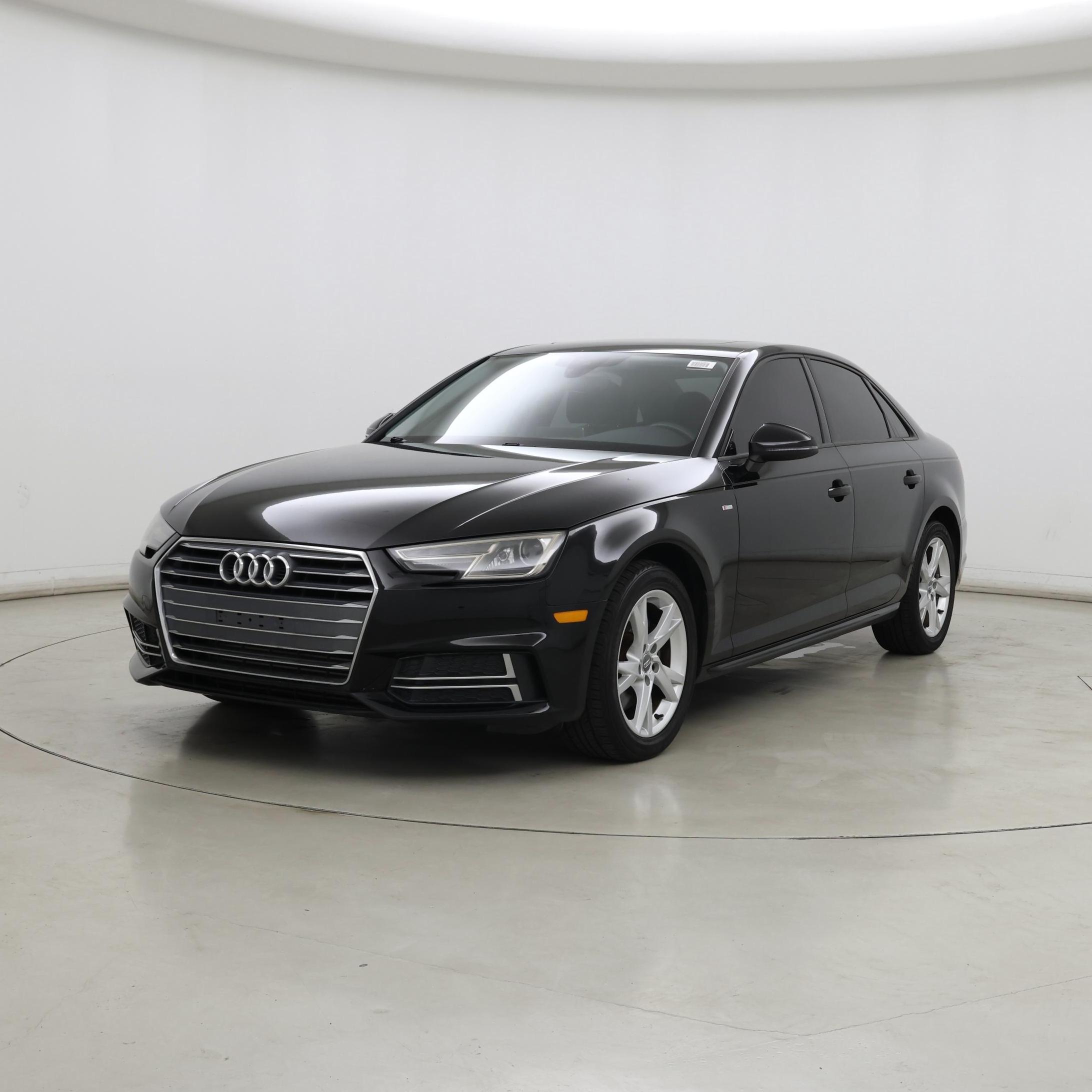 Thumbnail: 2018 Audi A4 - 4