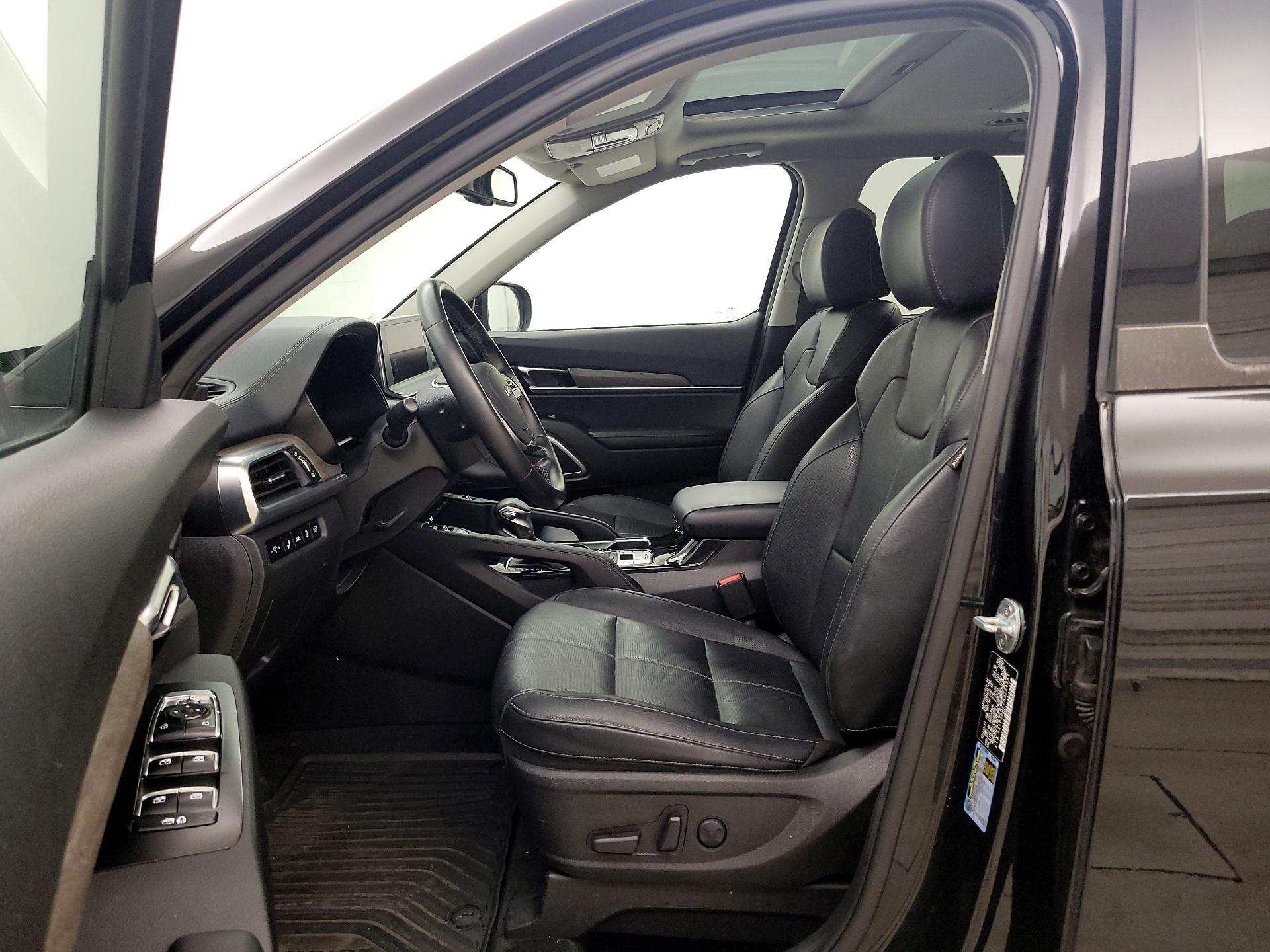 Thumbnail: 2022 Kia Telluride - 11