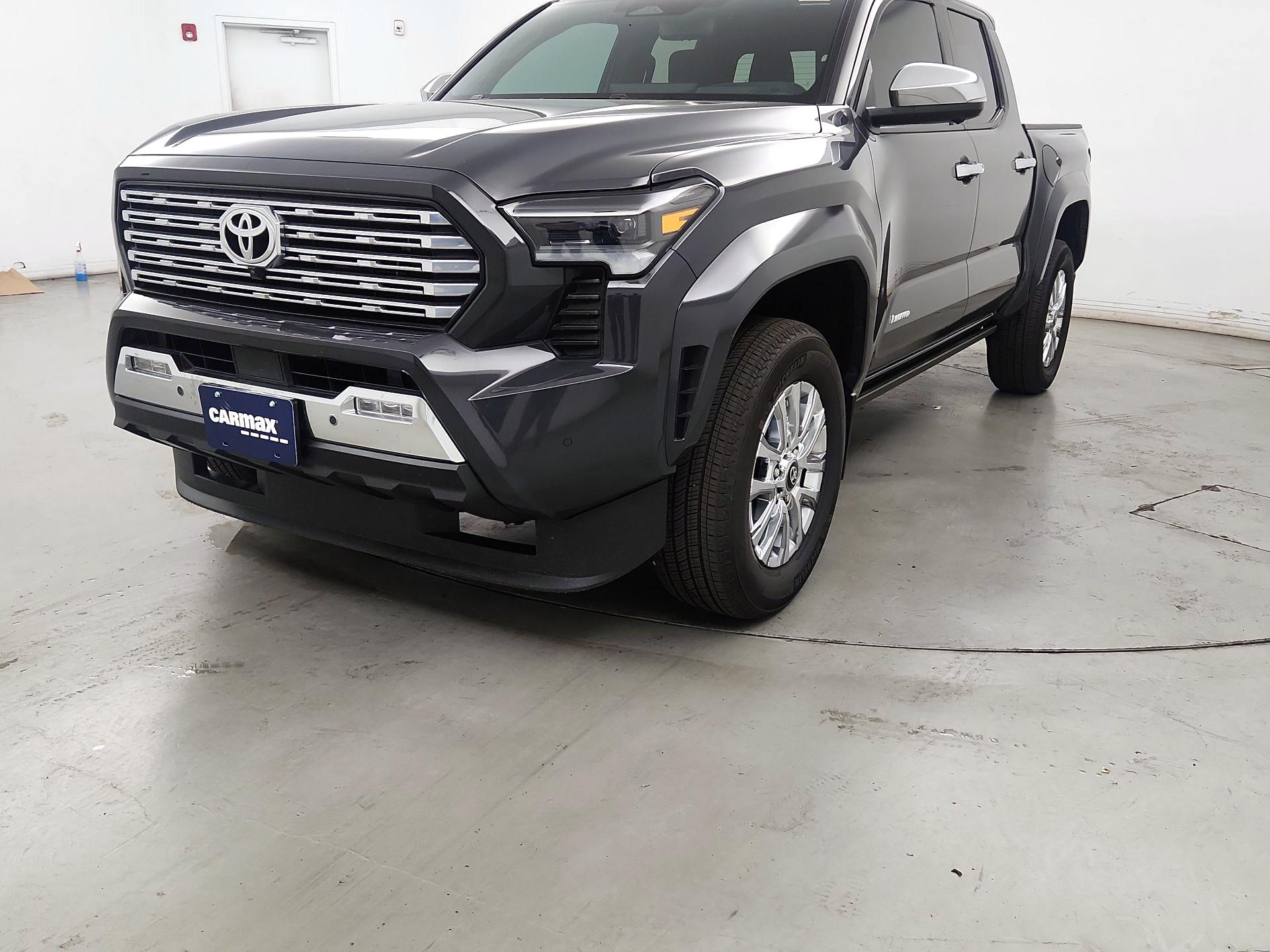 Thumbnail: 2024 Toyota Tacoma - 3
