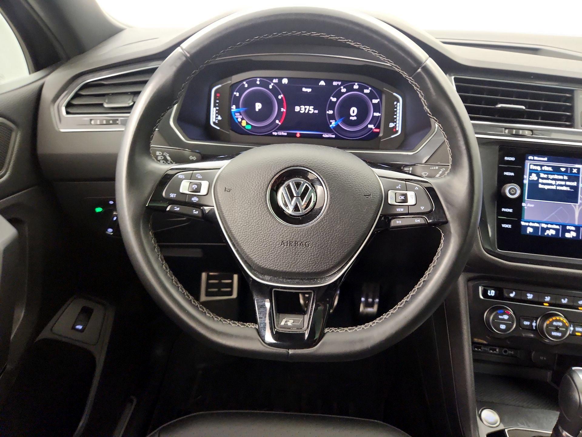Thumbnail: 2019 Volkswagen Tiguan - 10