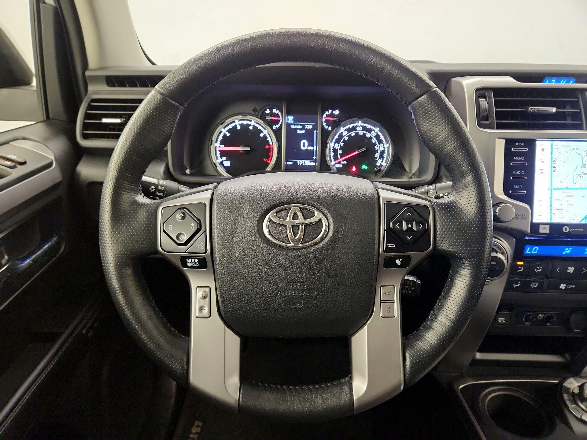 Thumbnail: 2023 Toyota 4Runner - 10