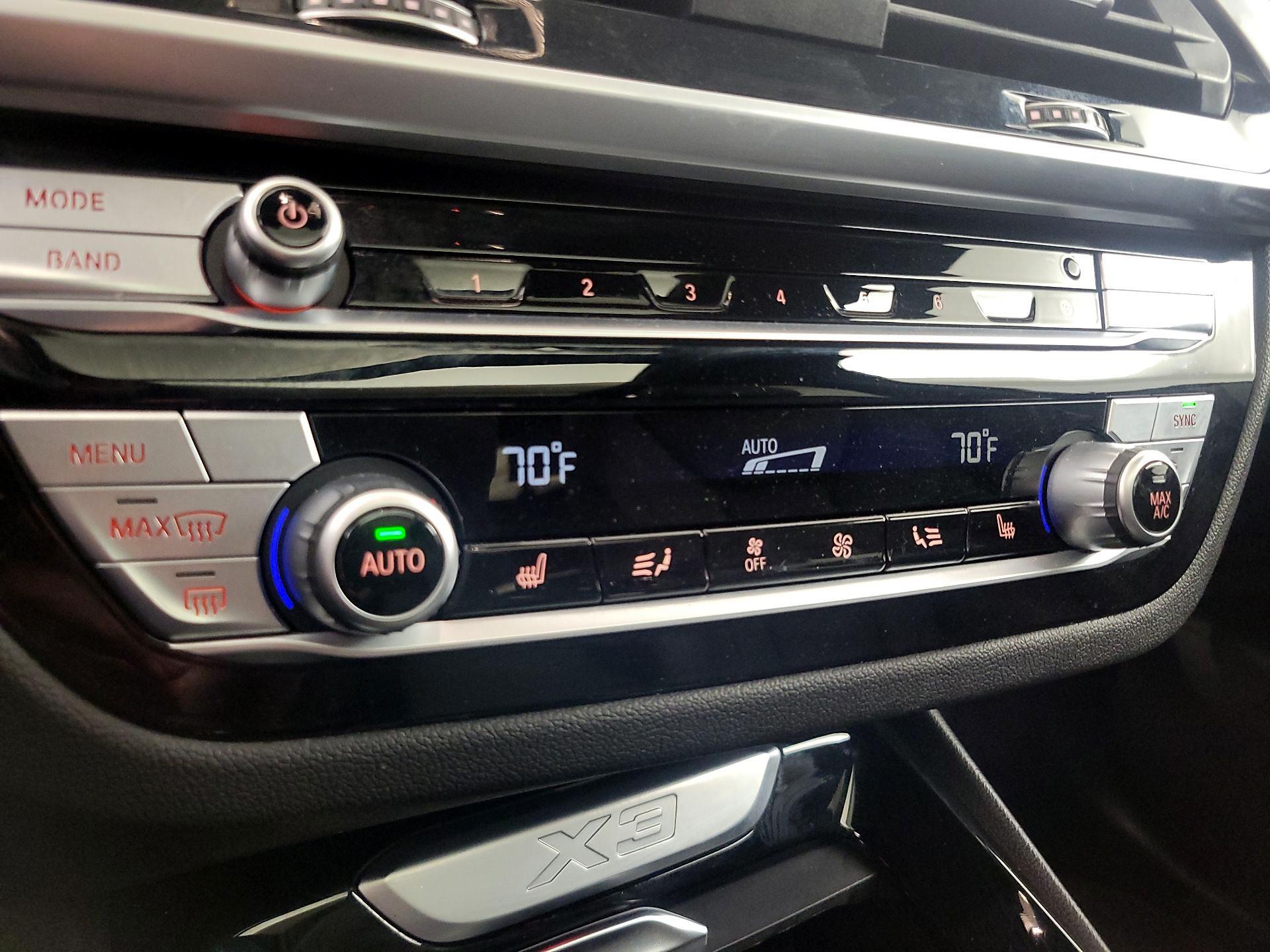 Thumbnail: 2021 BMW X3 - 17