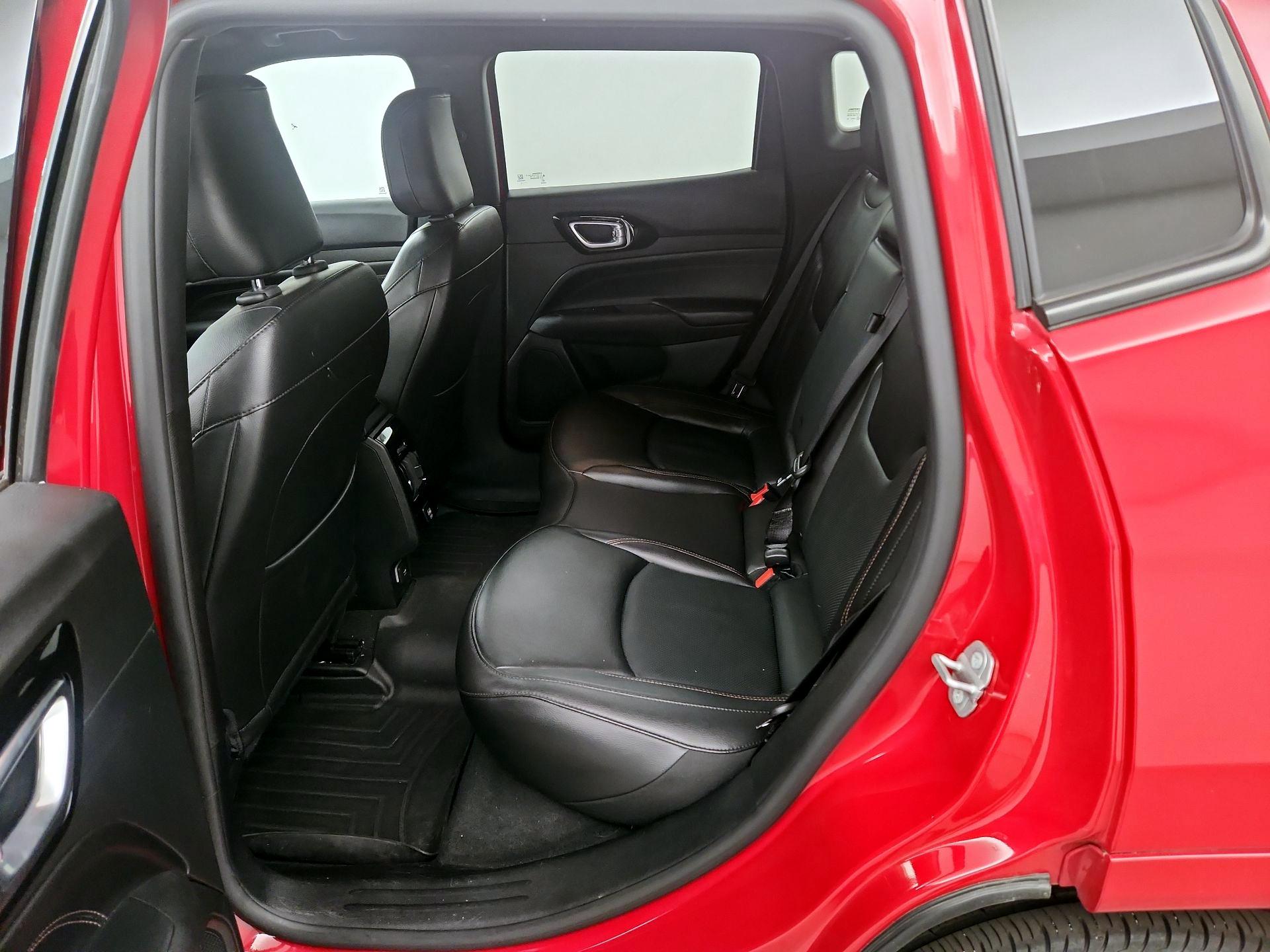 Thumbnail: 2022 Jeep Compass - 17