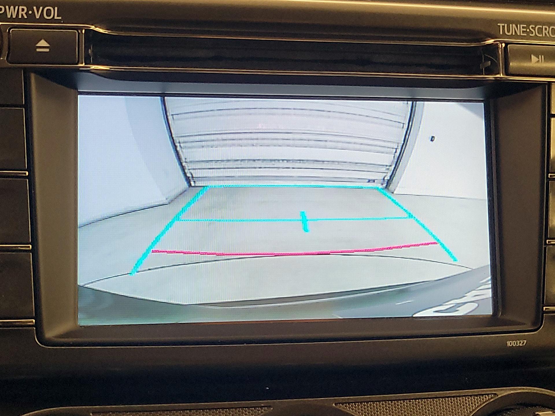 Thumbnail: 2015 Toyota RAV4 - 14