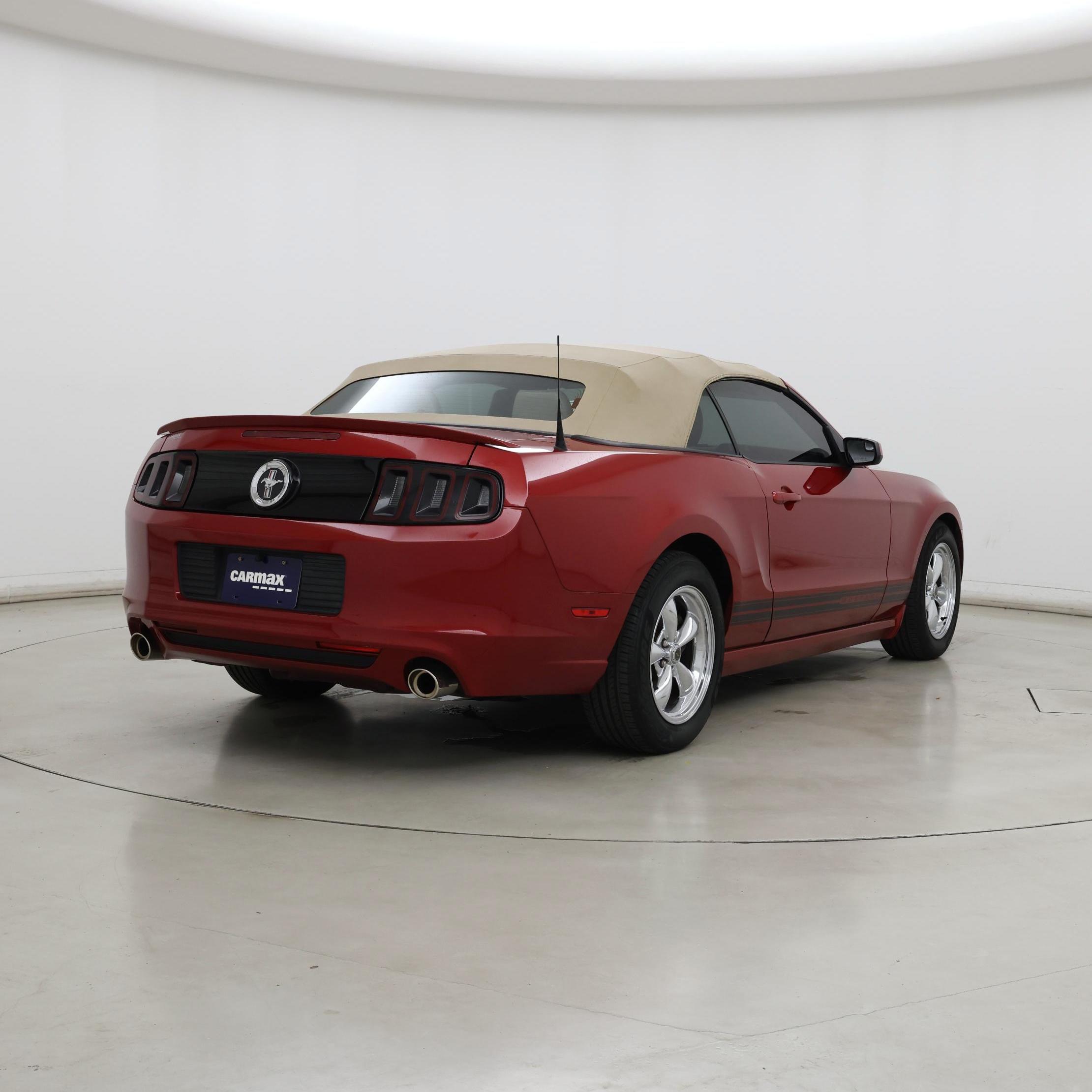 Thumbnail: 2013 Ford Mustang - 8