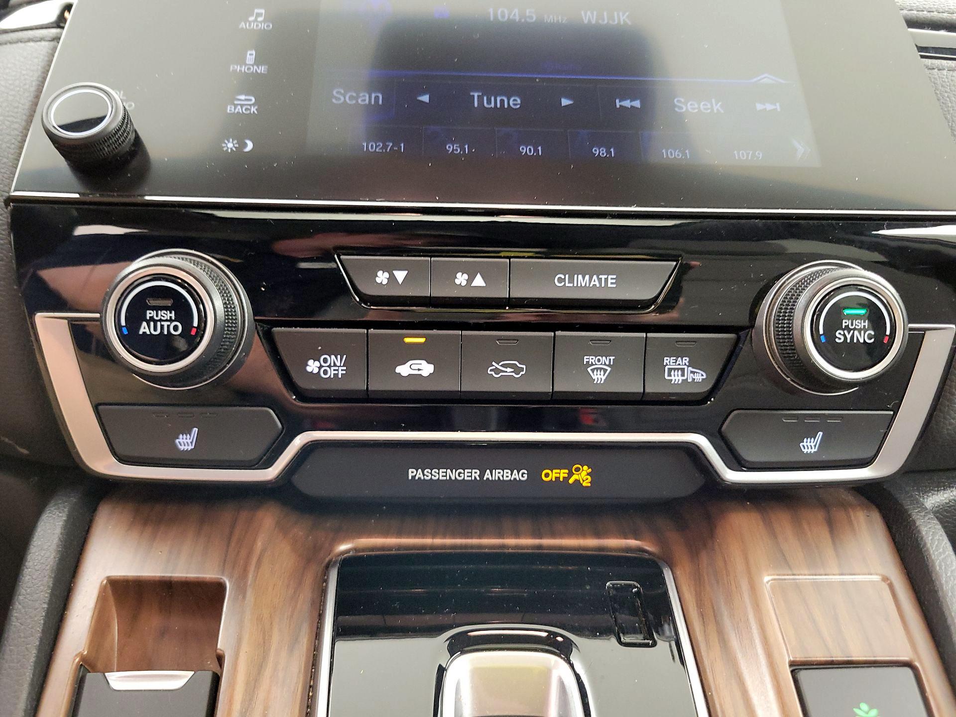 Thumbnail: 2018 Honda CR-V - 17