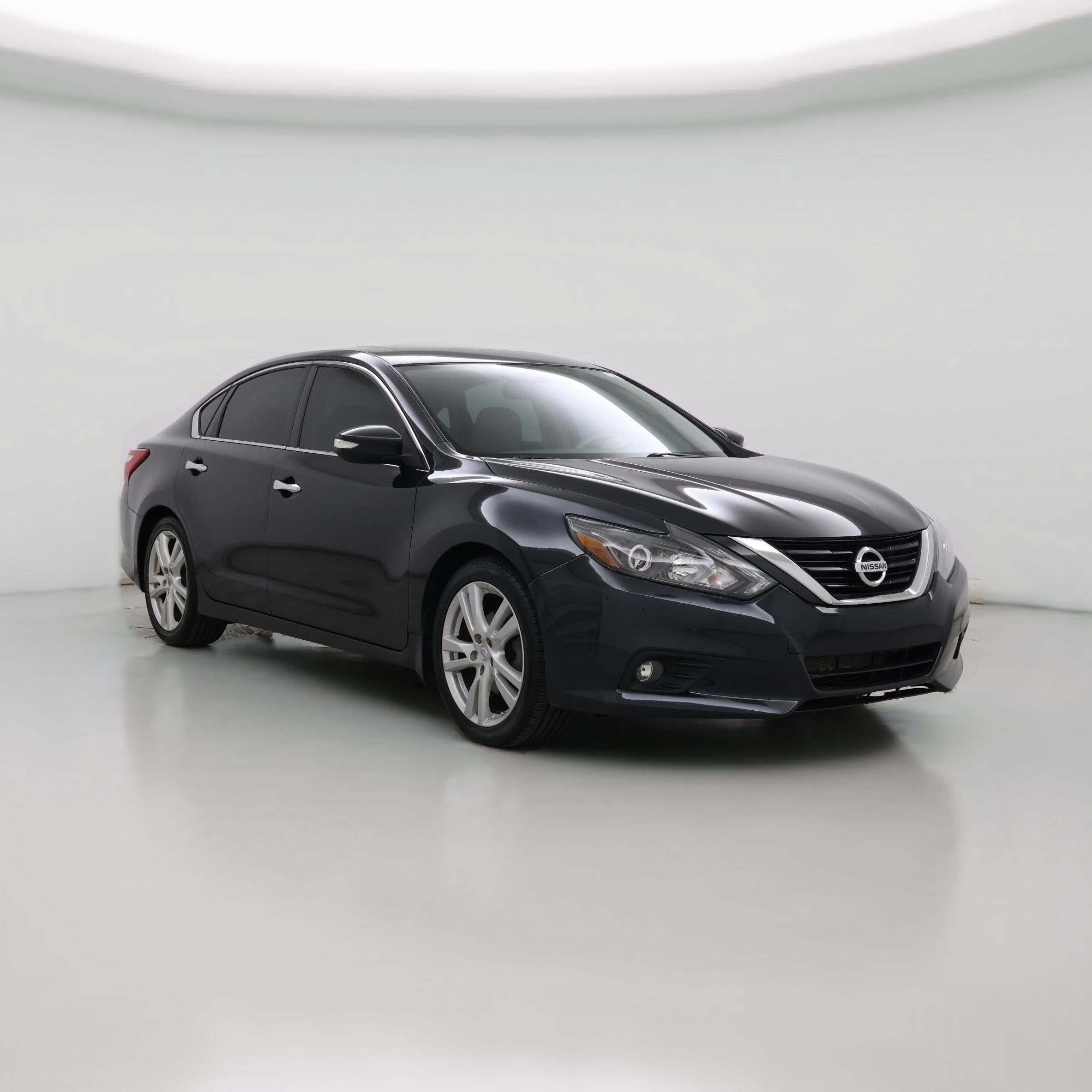 Thumbnail: 2017 Nissan Altima - 1