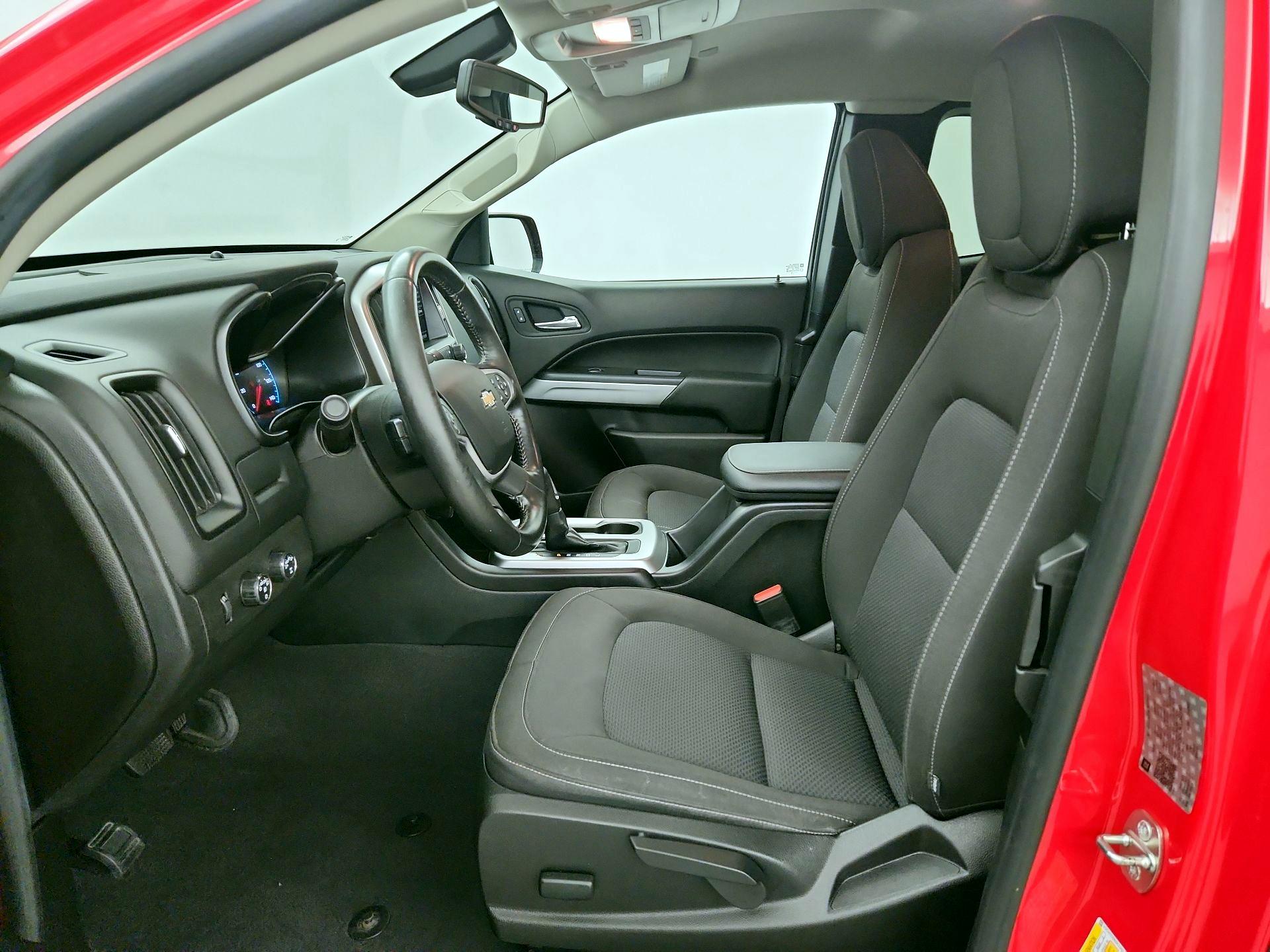 Thumbnail: 2019 Chevrolet Colorado - 11