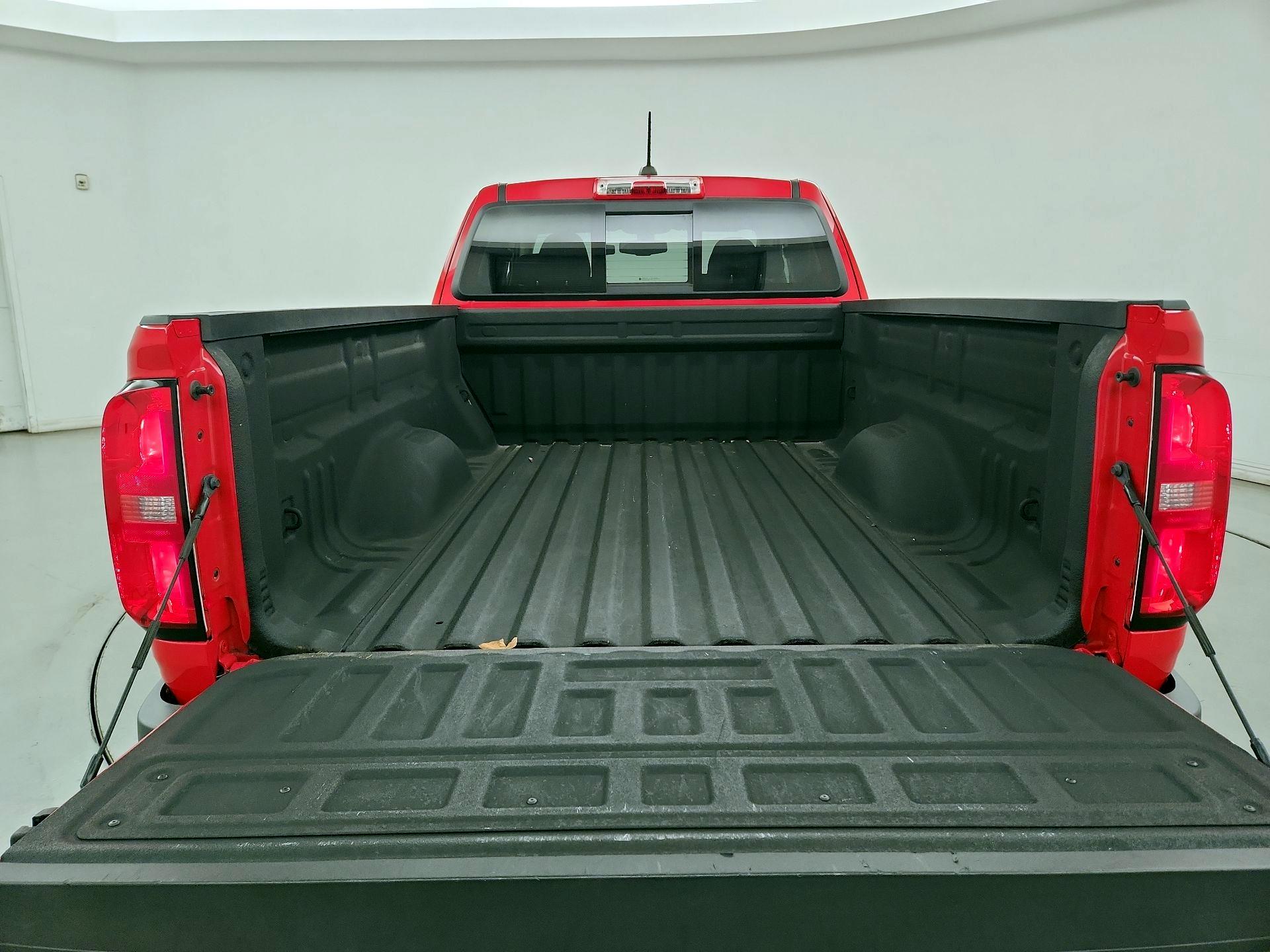 Thumbnail: 2019 Chevrolet Colorado - 20