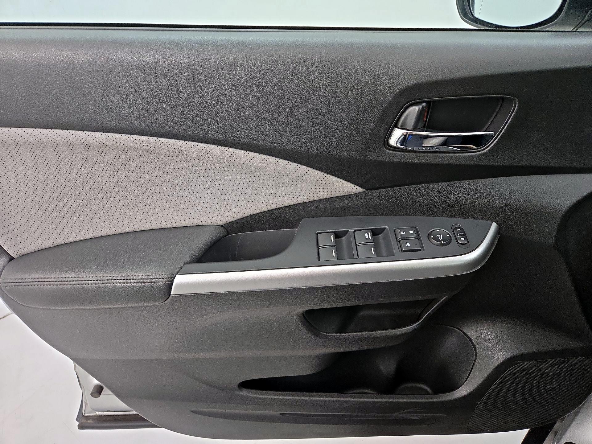 Thumbnail: 2016 Honda CR-V - 12