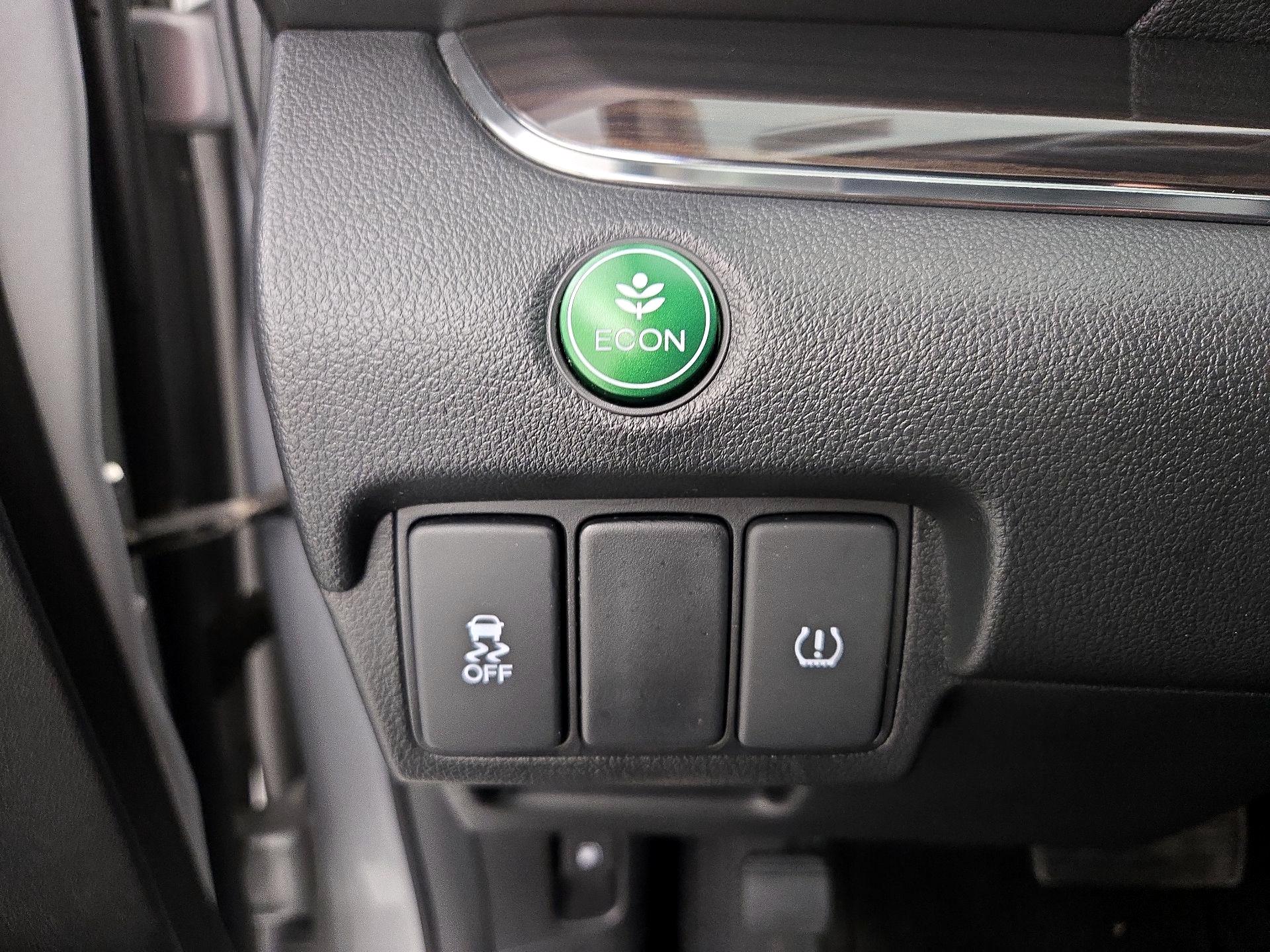Thumbnail: 2016 Honda CR-V - 13