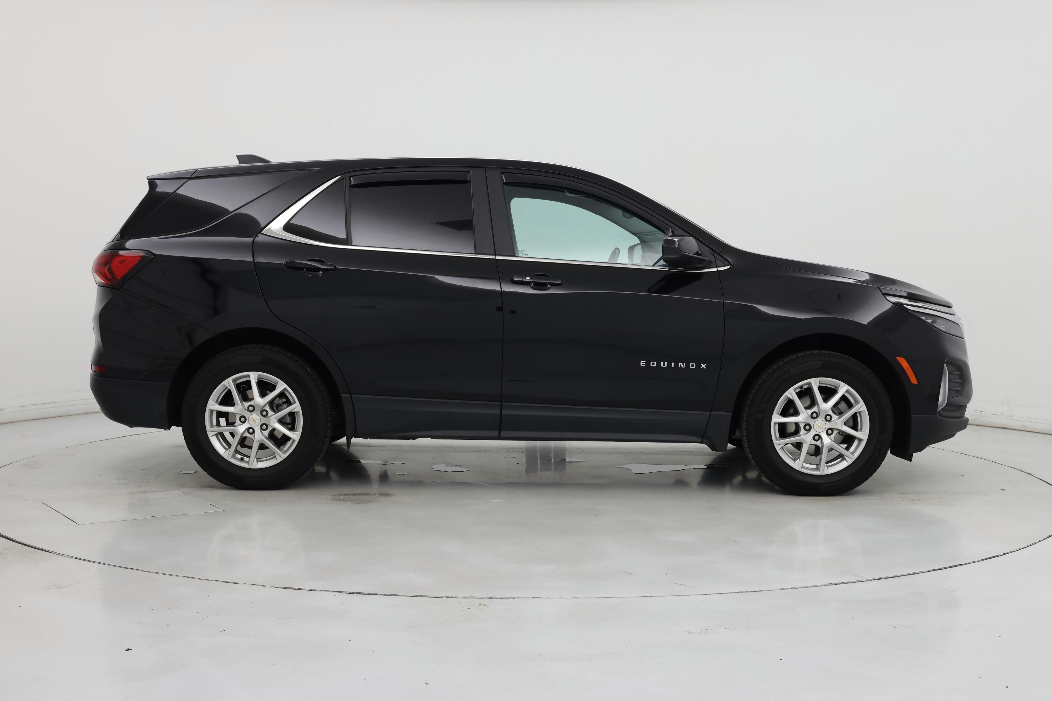 Thumbnail: 2023 Chevrolet Equinox - 7
