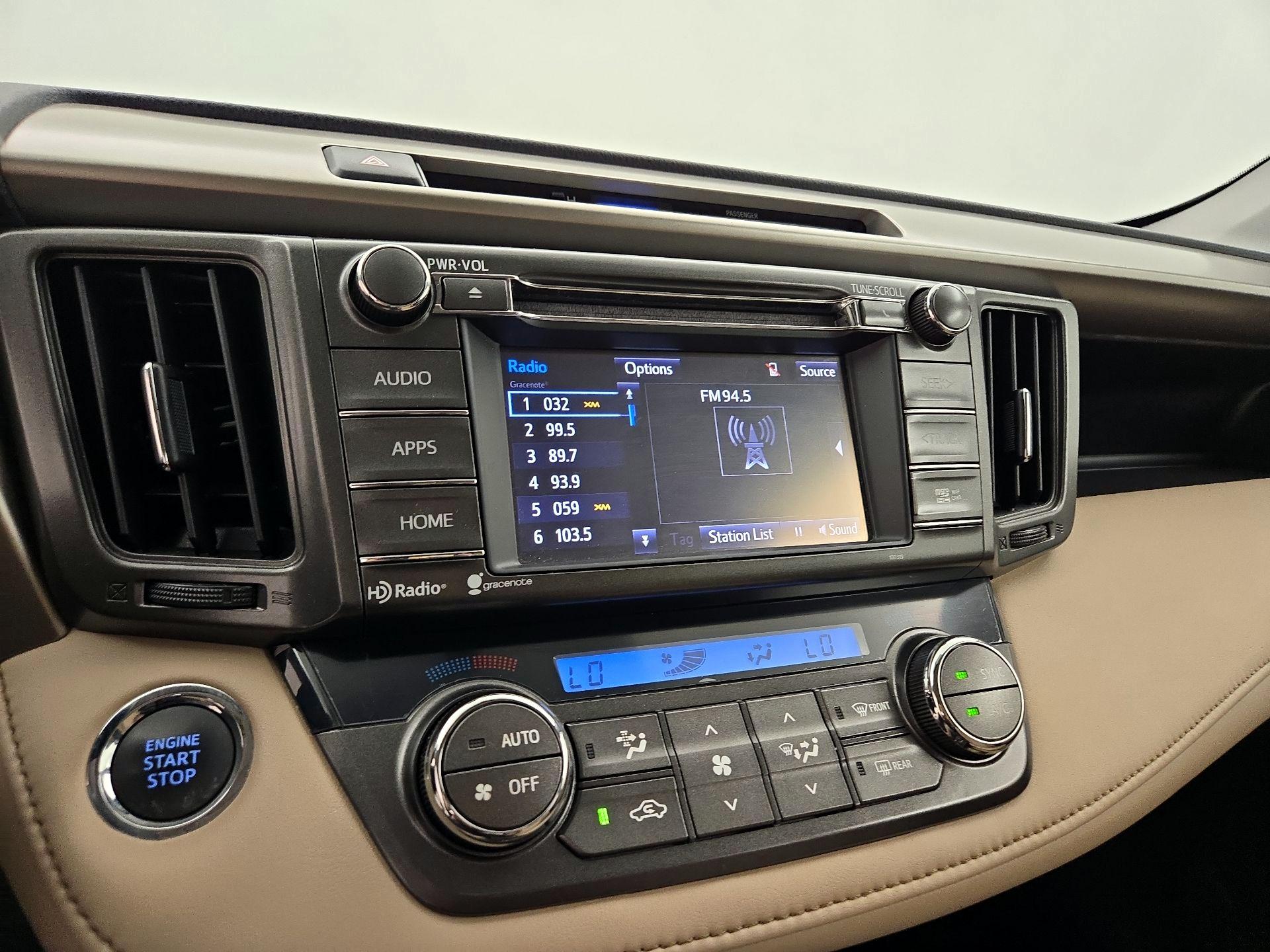 Thumbnail: 2014 Toyota RAV4 - 15