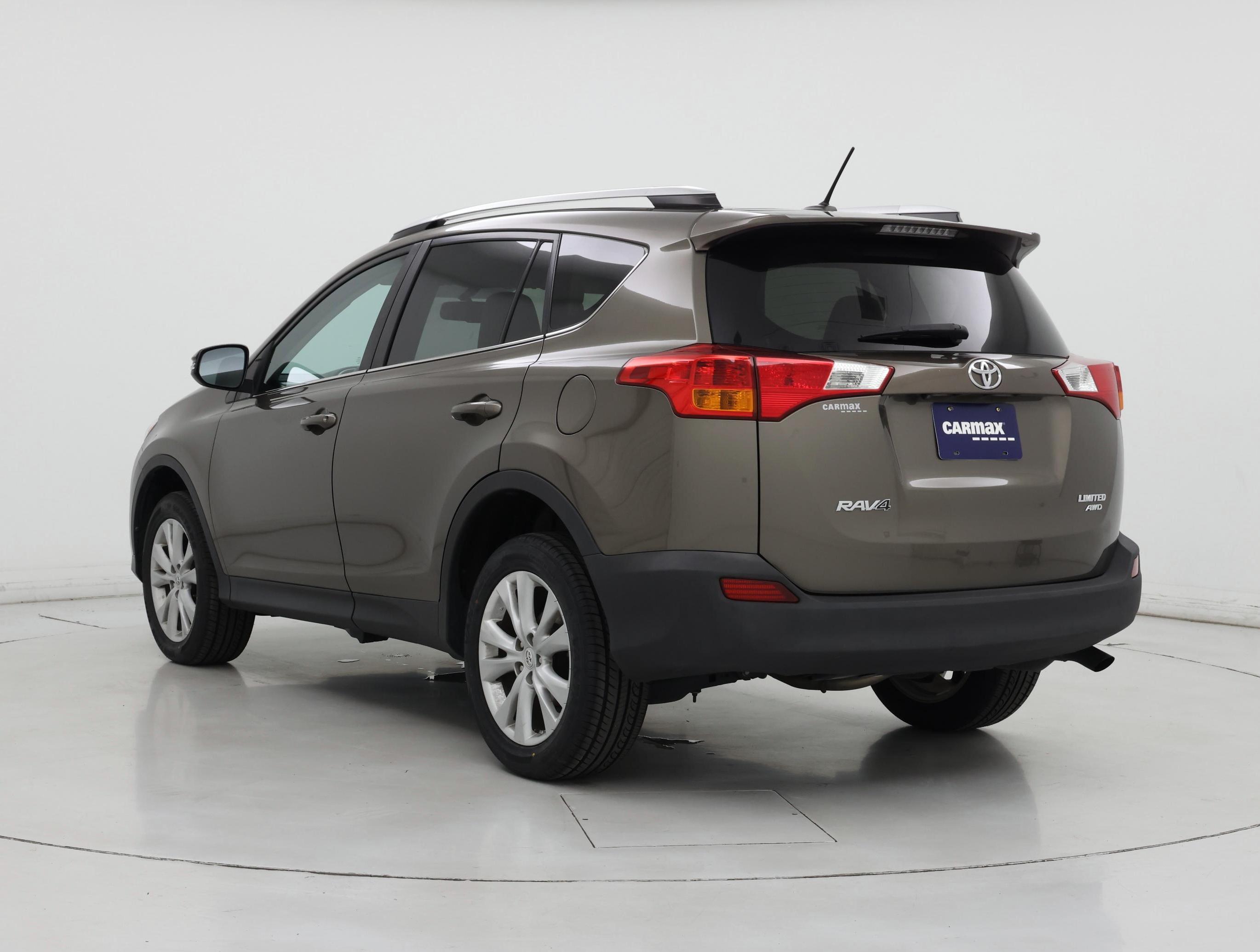 Thumbnail: 2014 Toyota RAV4 - 2