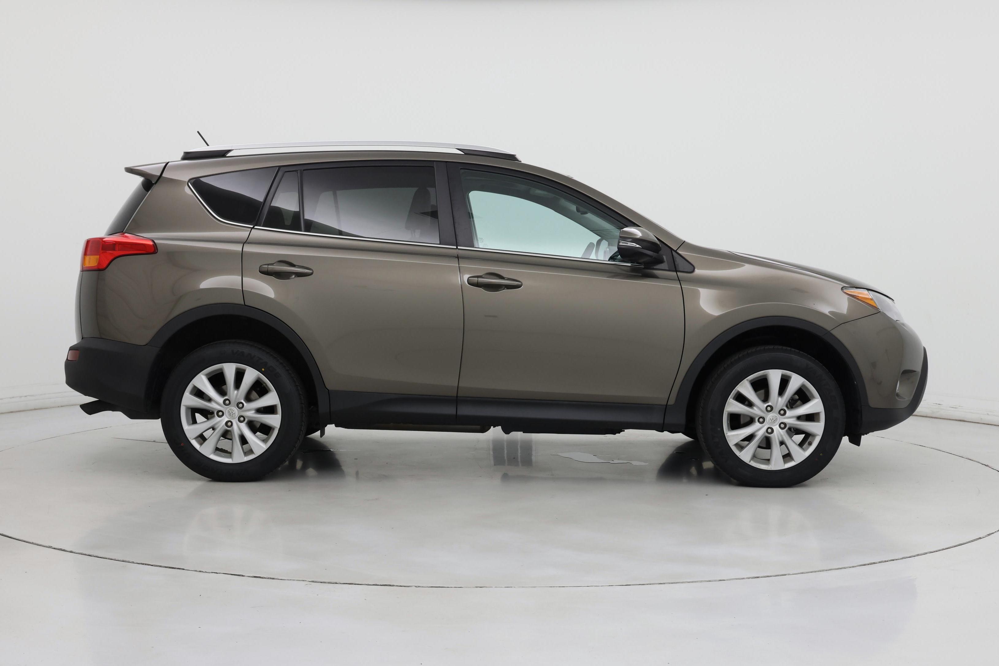 Thumbnail: 2014 Toyota RAV4 - 7
