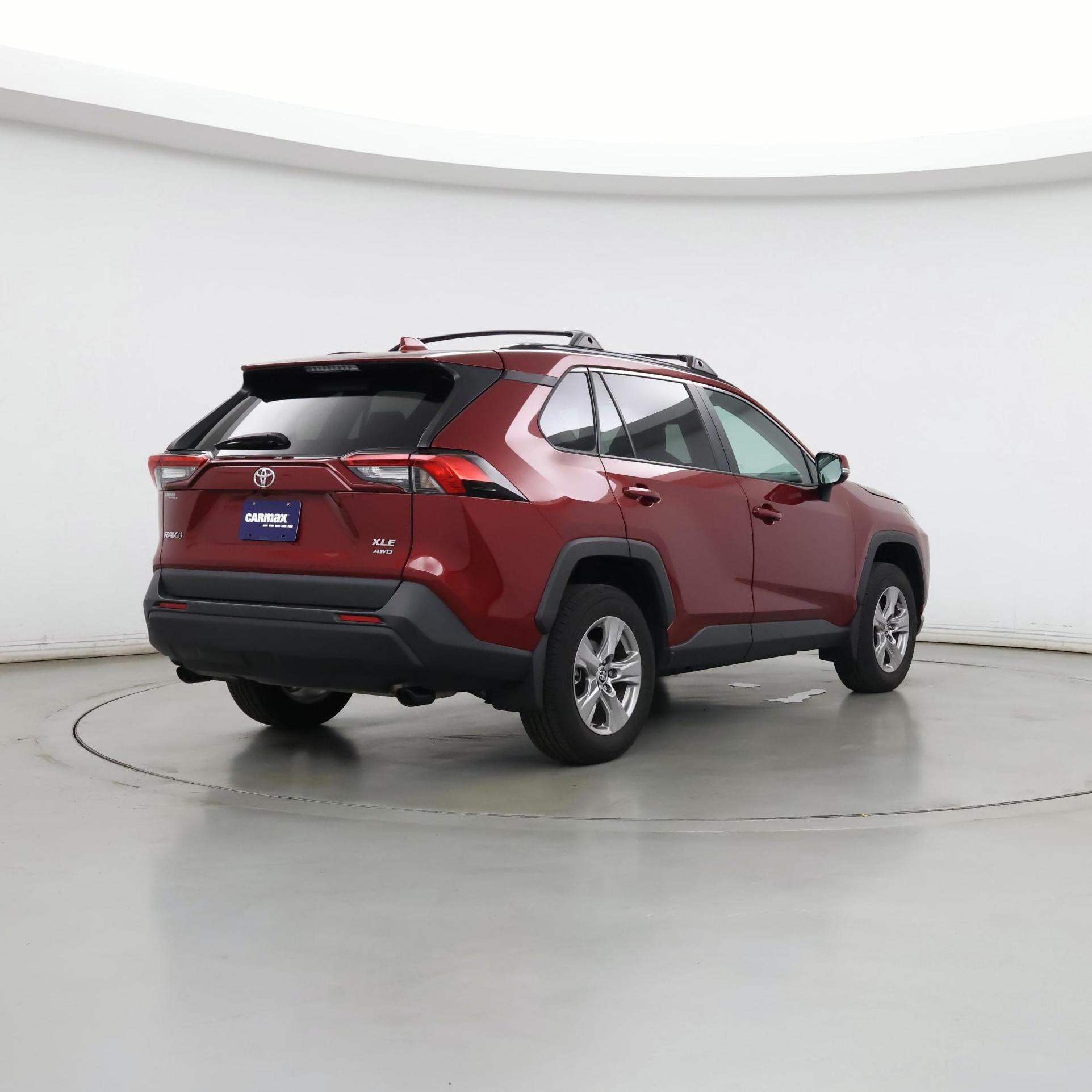 Thumbnail: 2023 Toyota RAV4 - 8