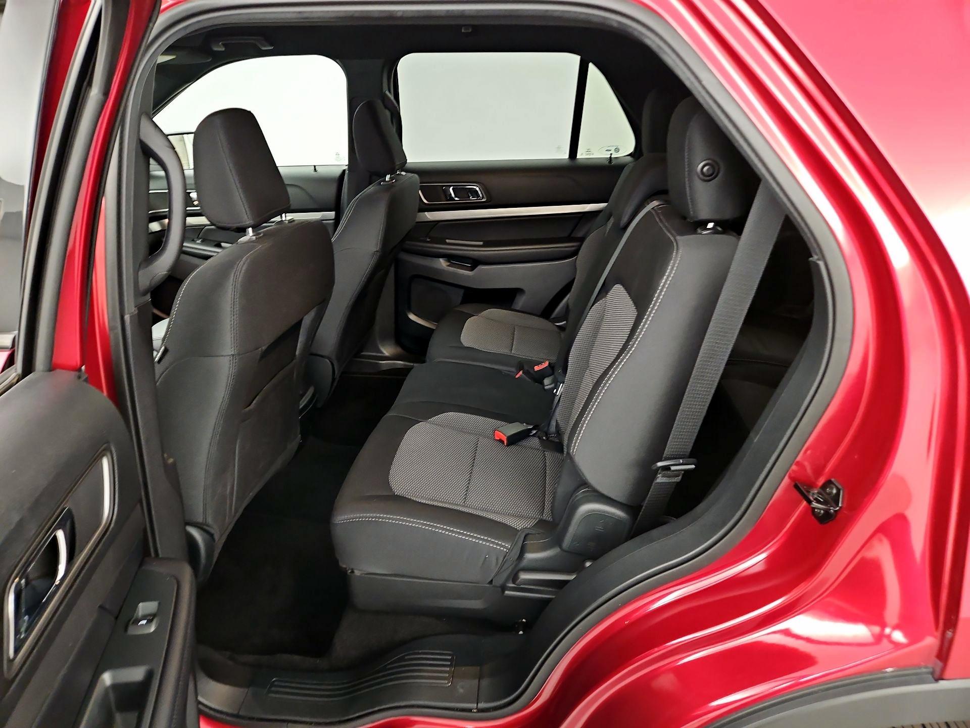 Thumbnail: 2019 Ford Explorer - 19
