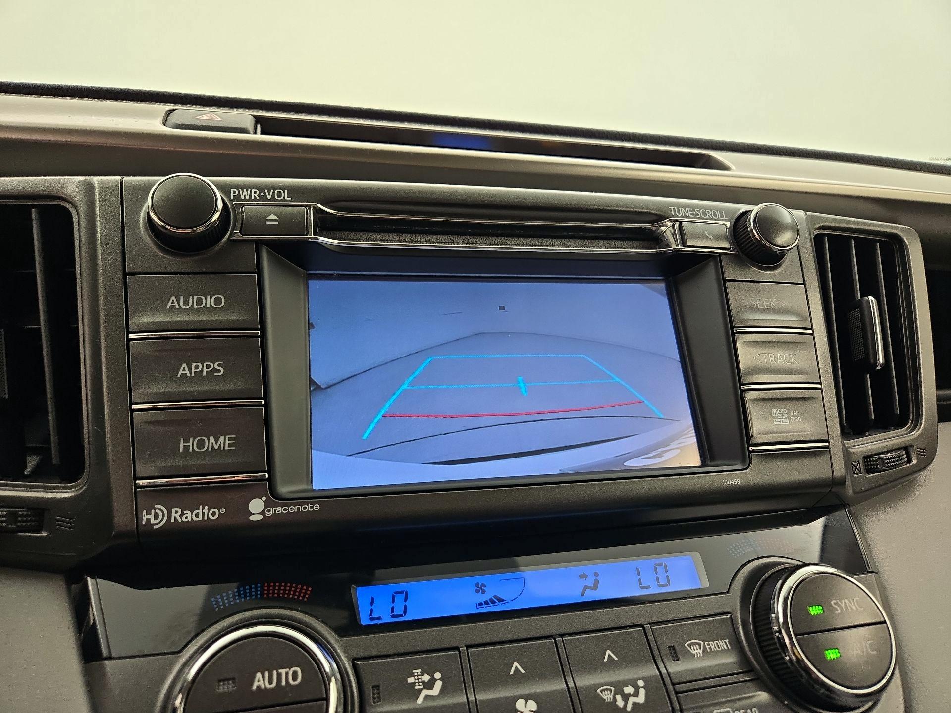 Thumbnail: 2015 Toyota RAV4 - 14