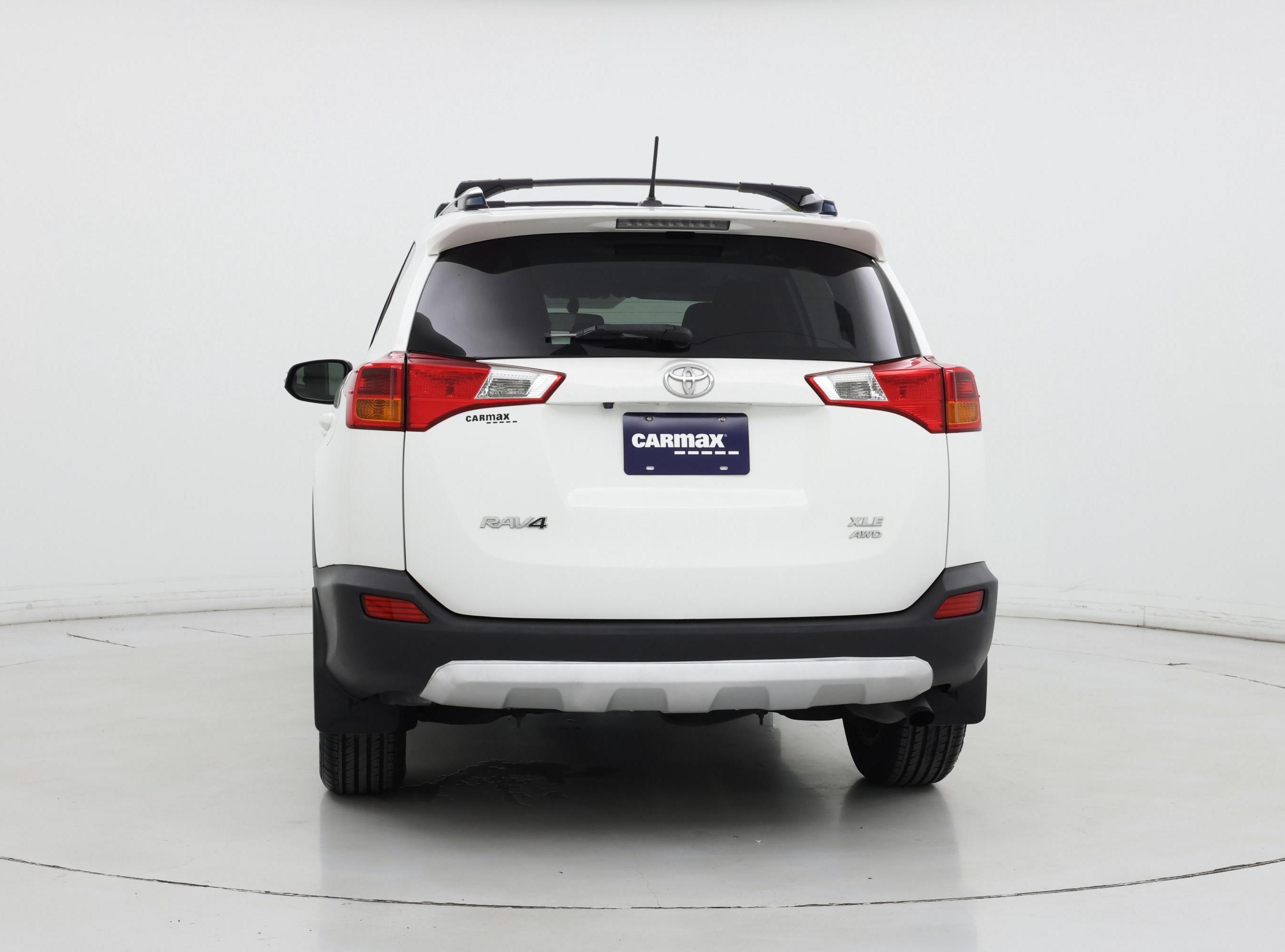 Thumbnail: 2015 Toyota RAV4 - 6