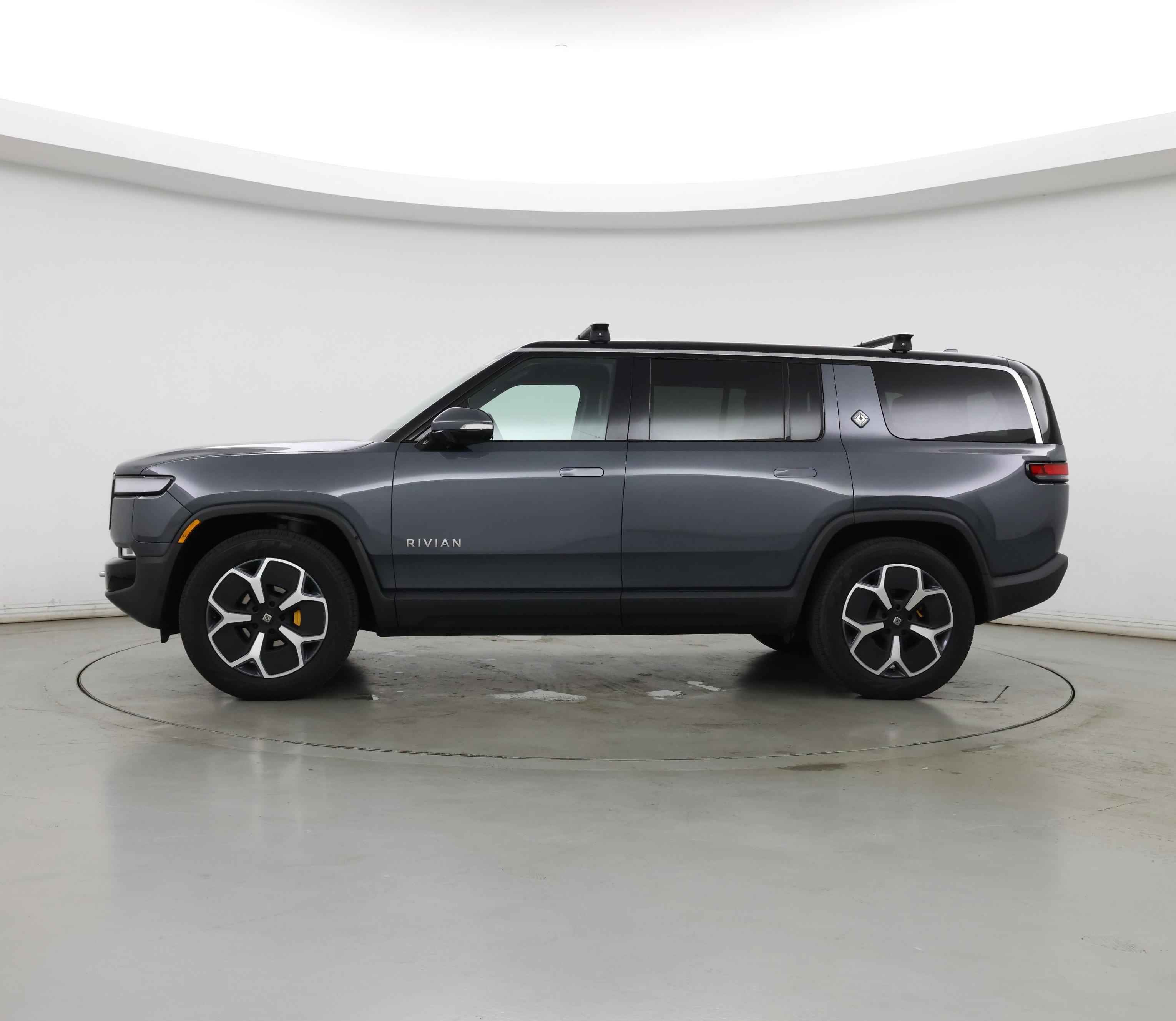 Thumbnail: 2024 Rivian R1S - 3