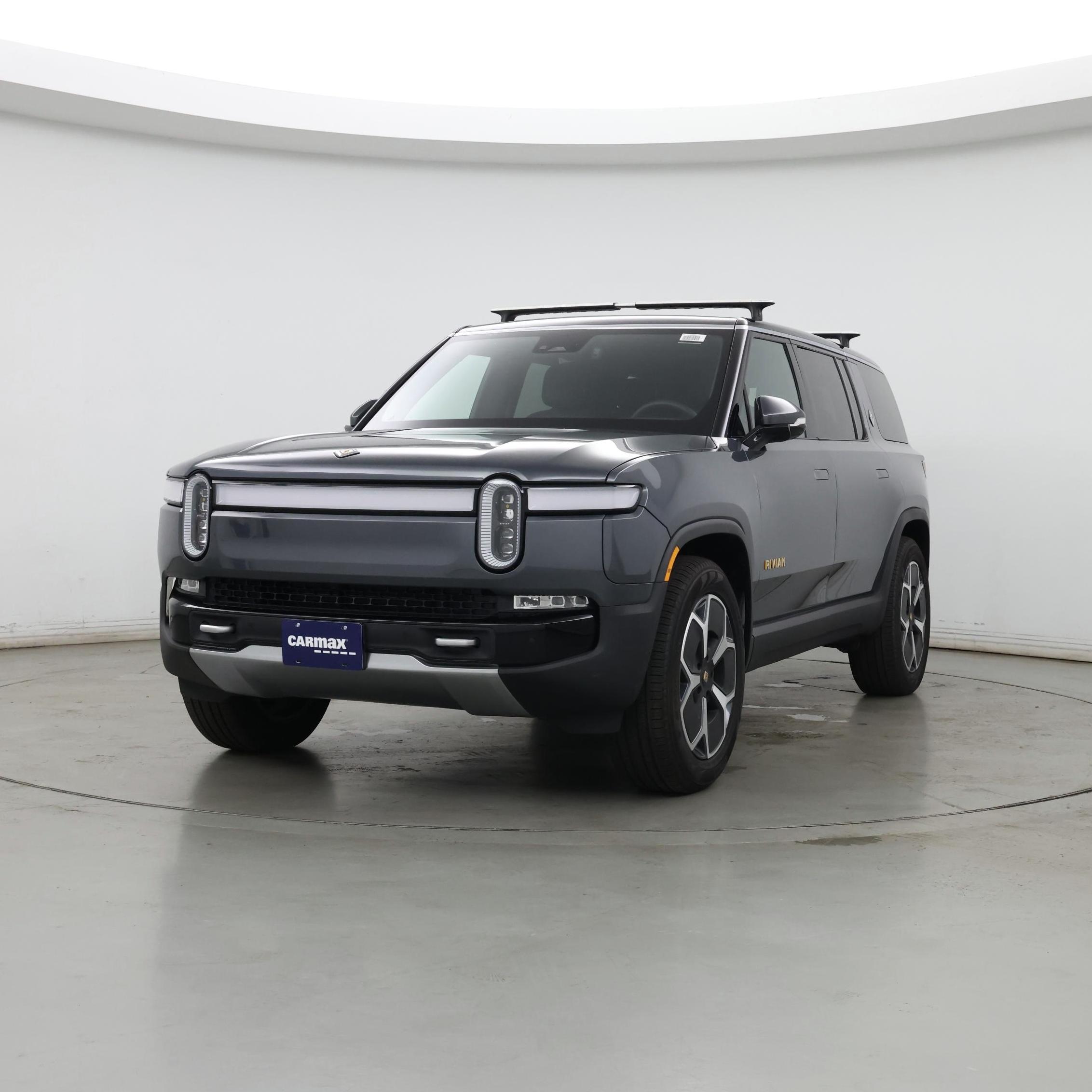 Thumbnail: 2024 Rivian R1S - 4