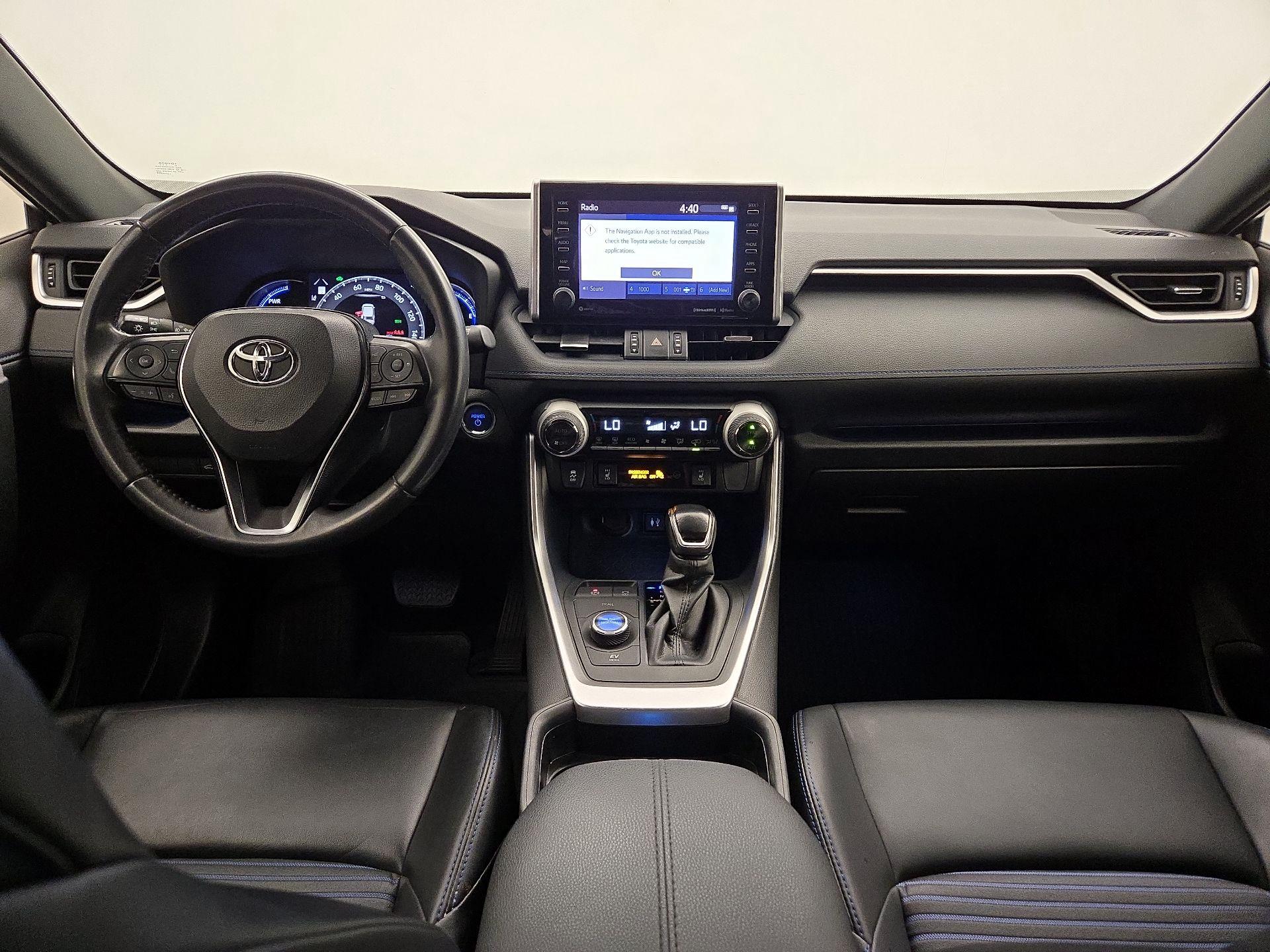 Thumbnail: 2019 Toyota RAV4 - 9