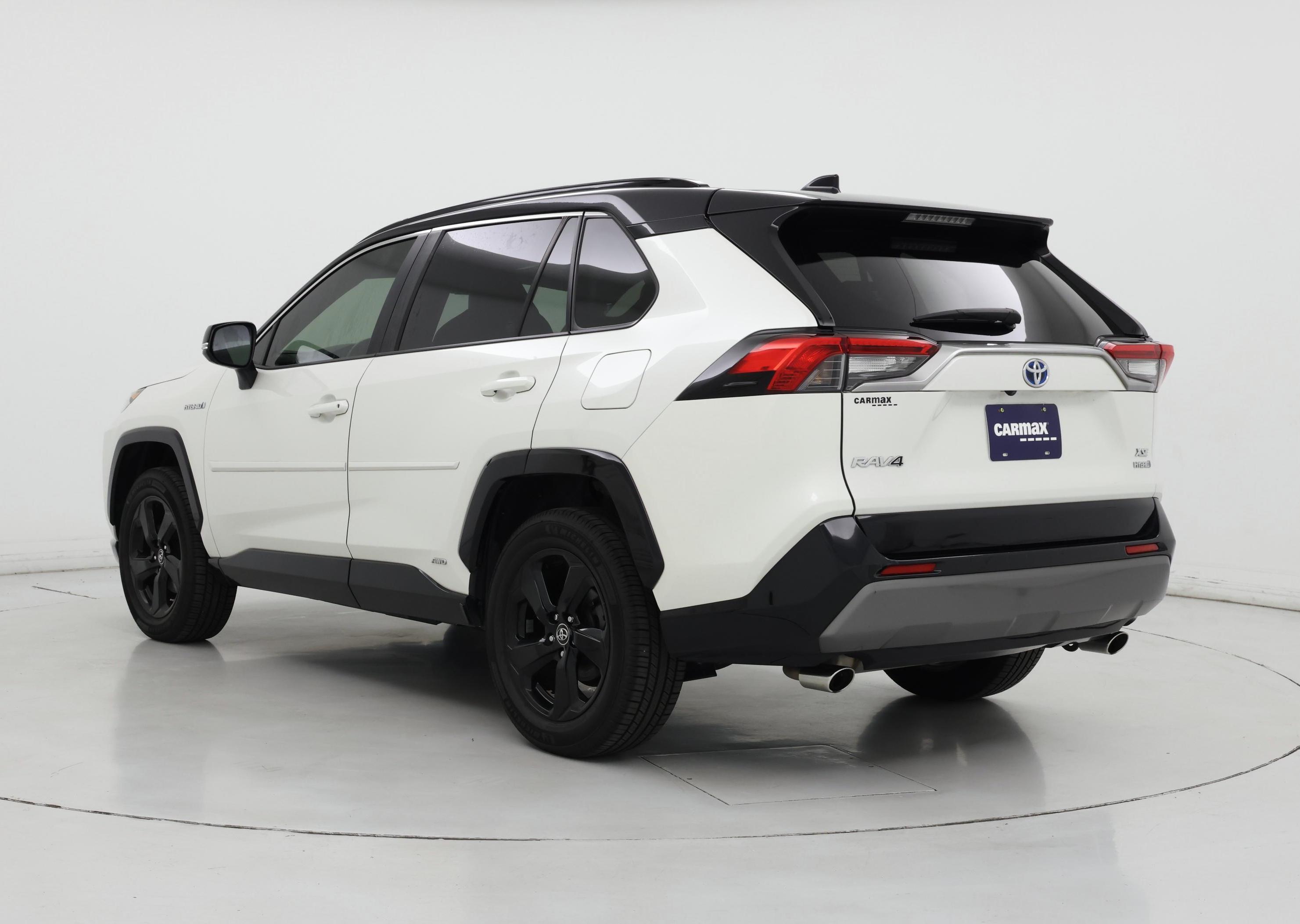 Thumbnail: 2019 Toyota RAV4 - 2