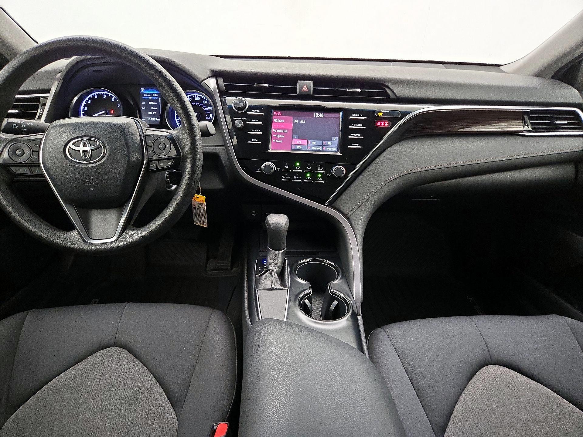 Thumbnail: 2018 Toyota Camry - 9