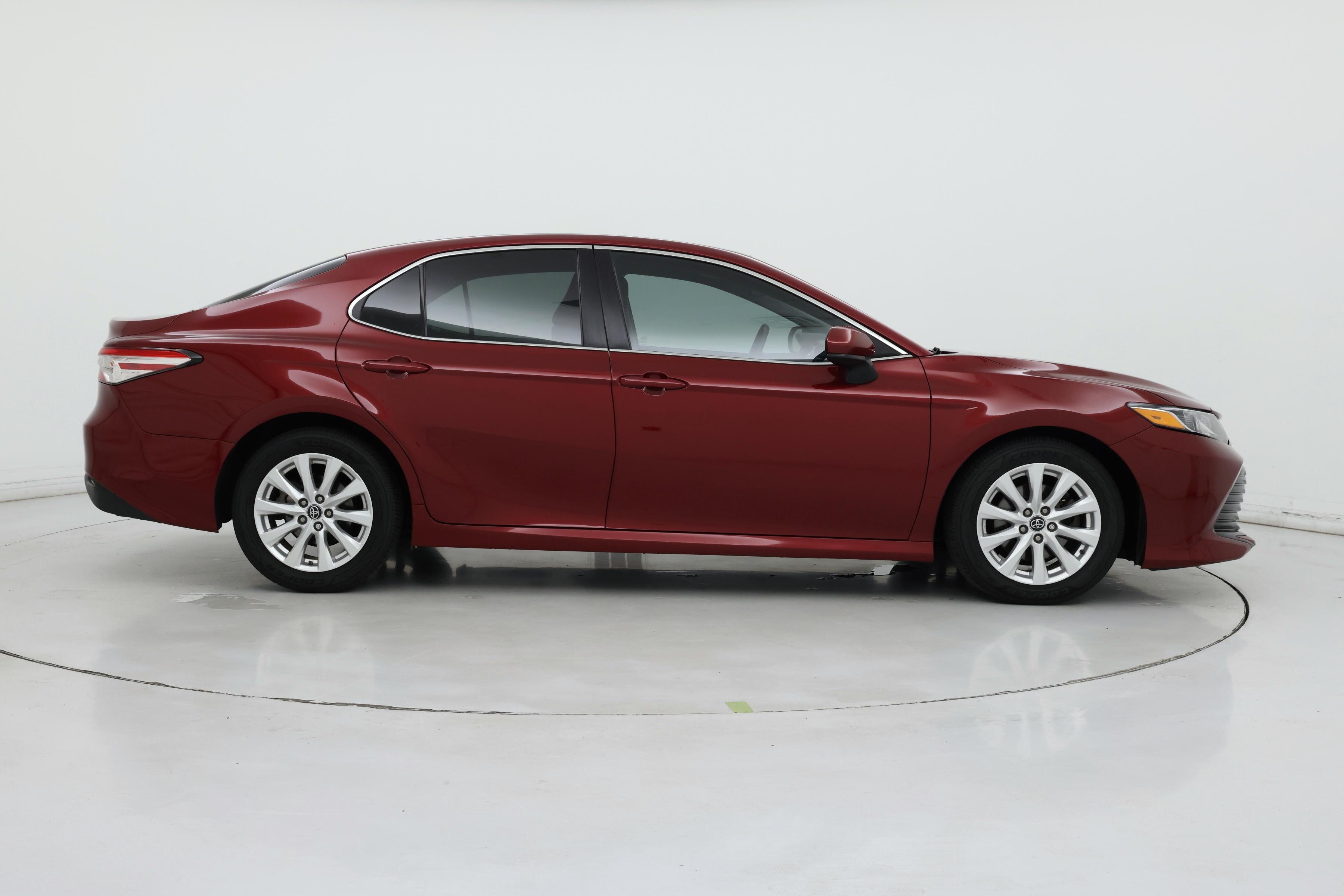 Thumbnail: 2018 Toyota Camry - 7
