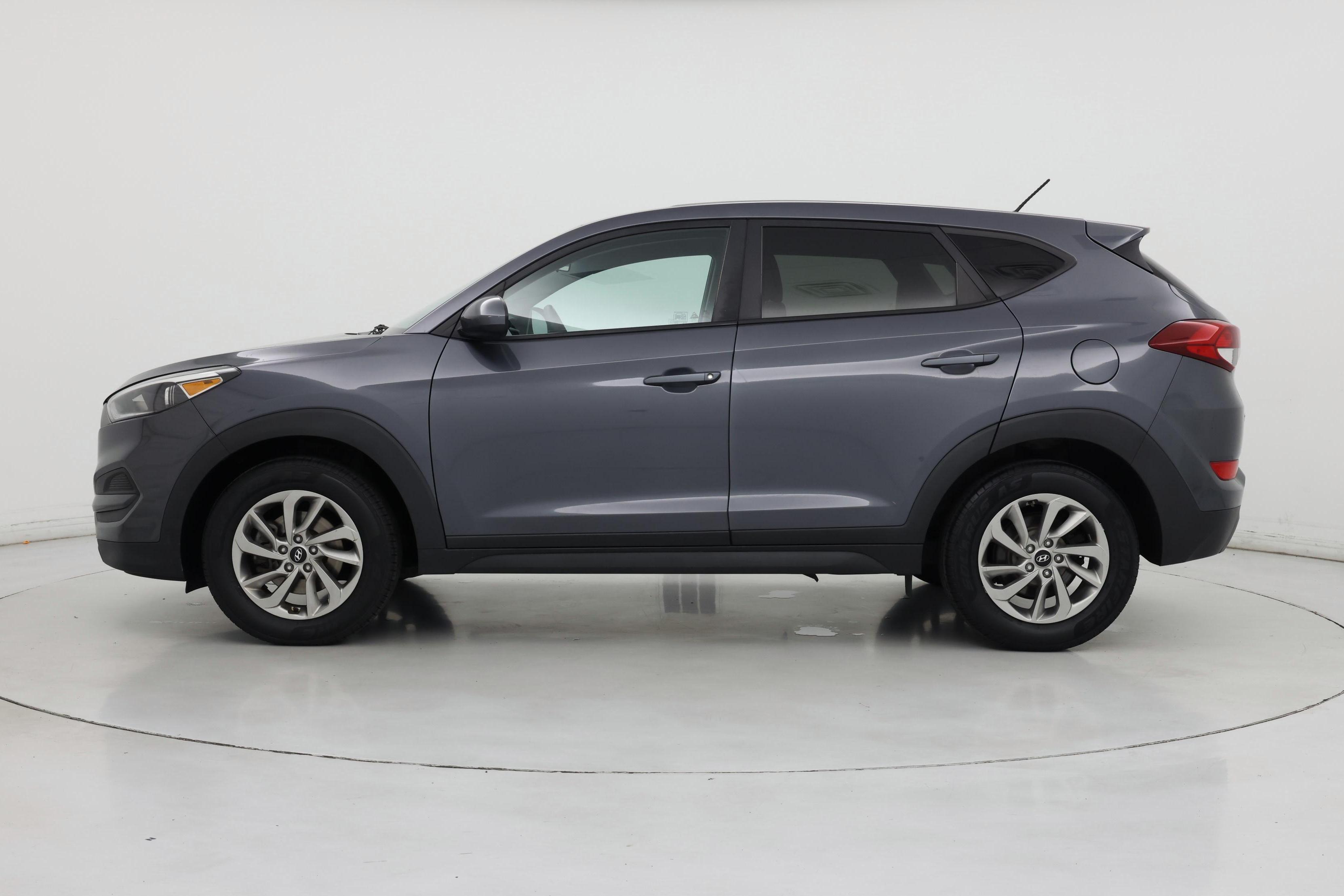 Thumbnail: 2018 Hyundai Tucson - 3