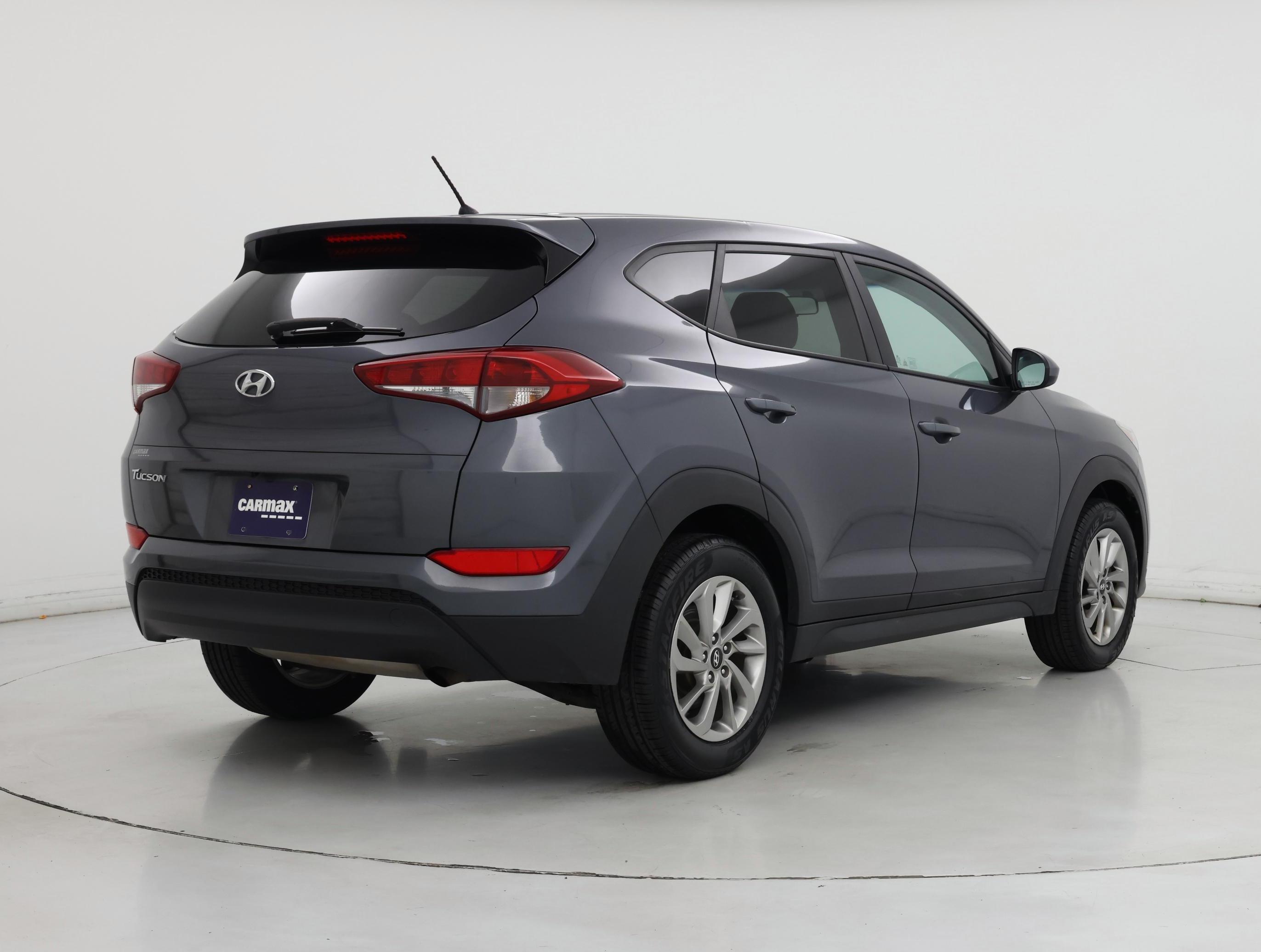 Thumbnail: 2018 Hyundai Tucson - 8