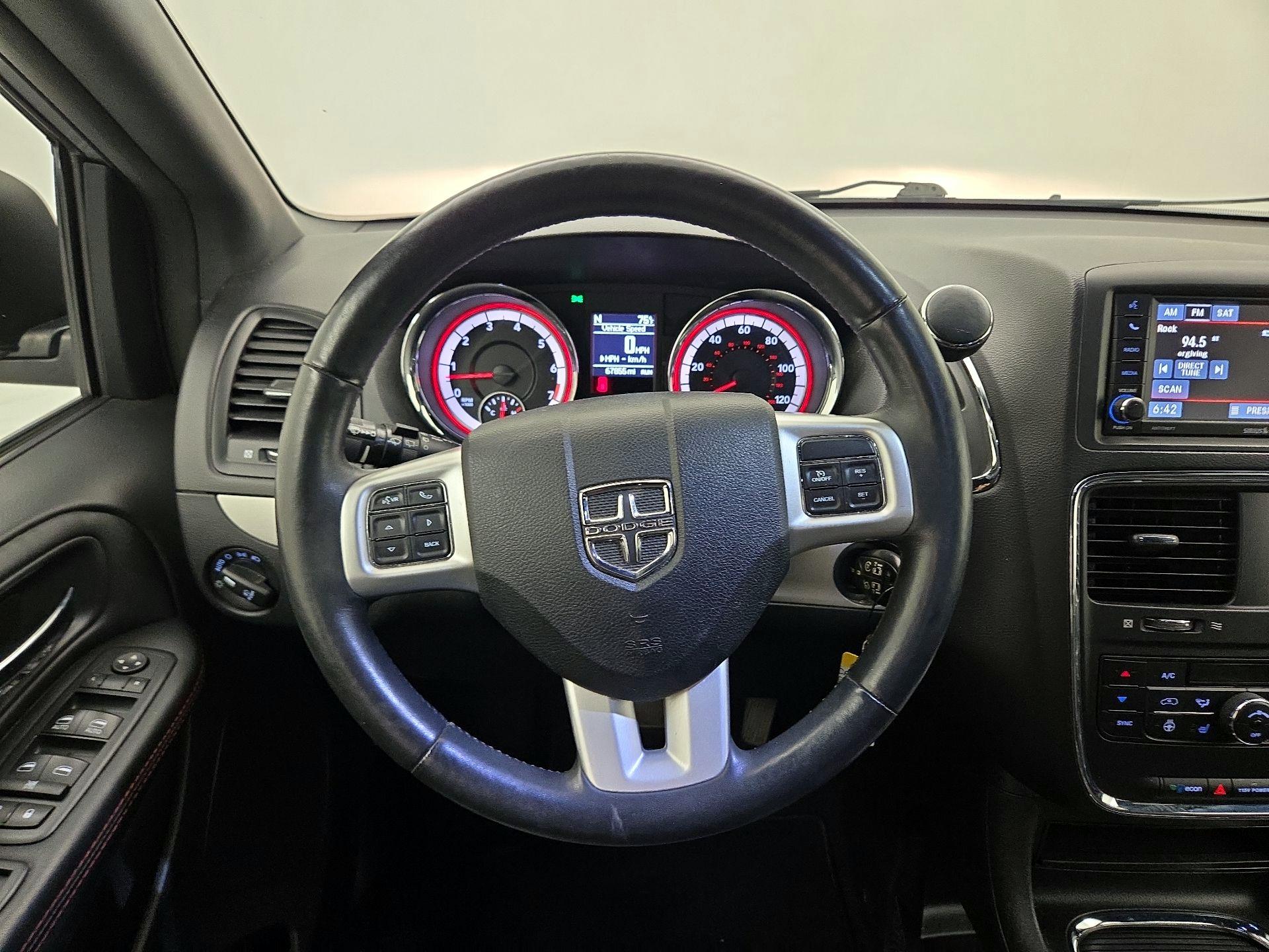 Thumbnail: 2017 Dodge Grand Caravan - 10