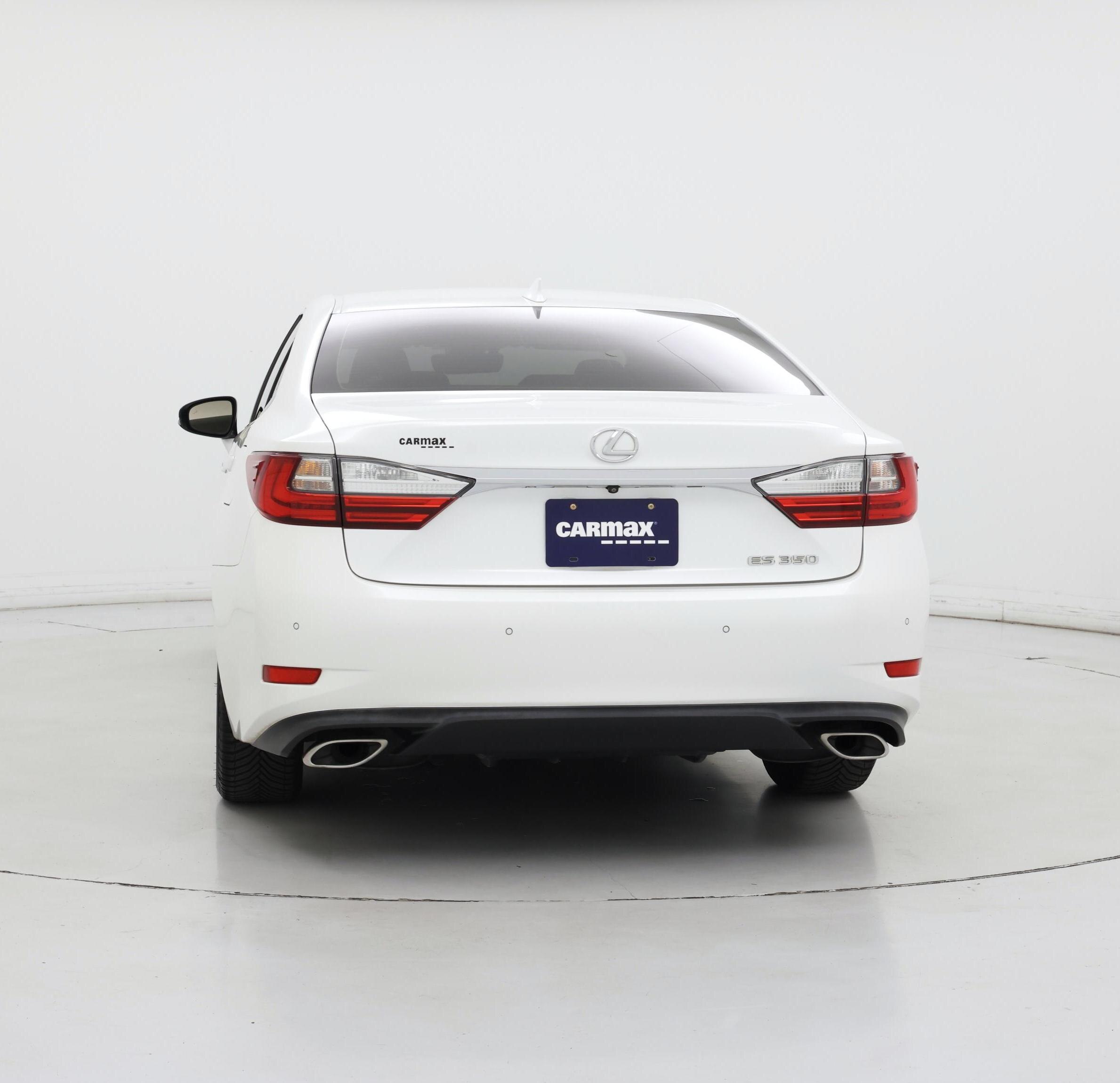 Thumbnail: 2017 Lexus ES - 6