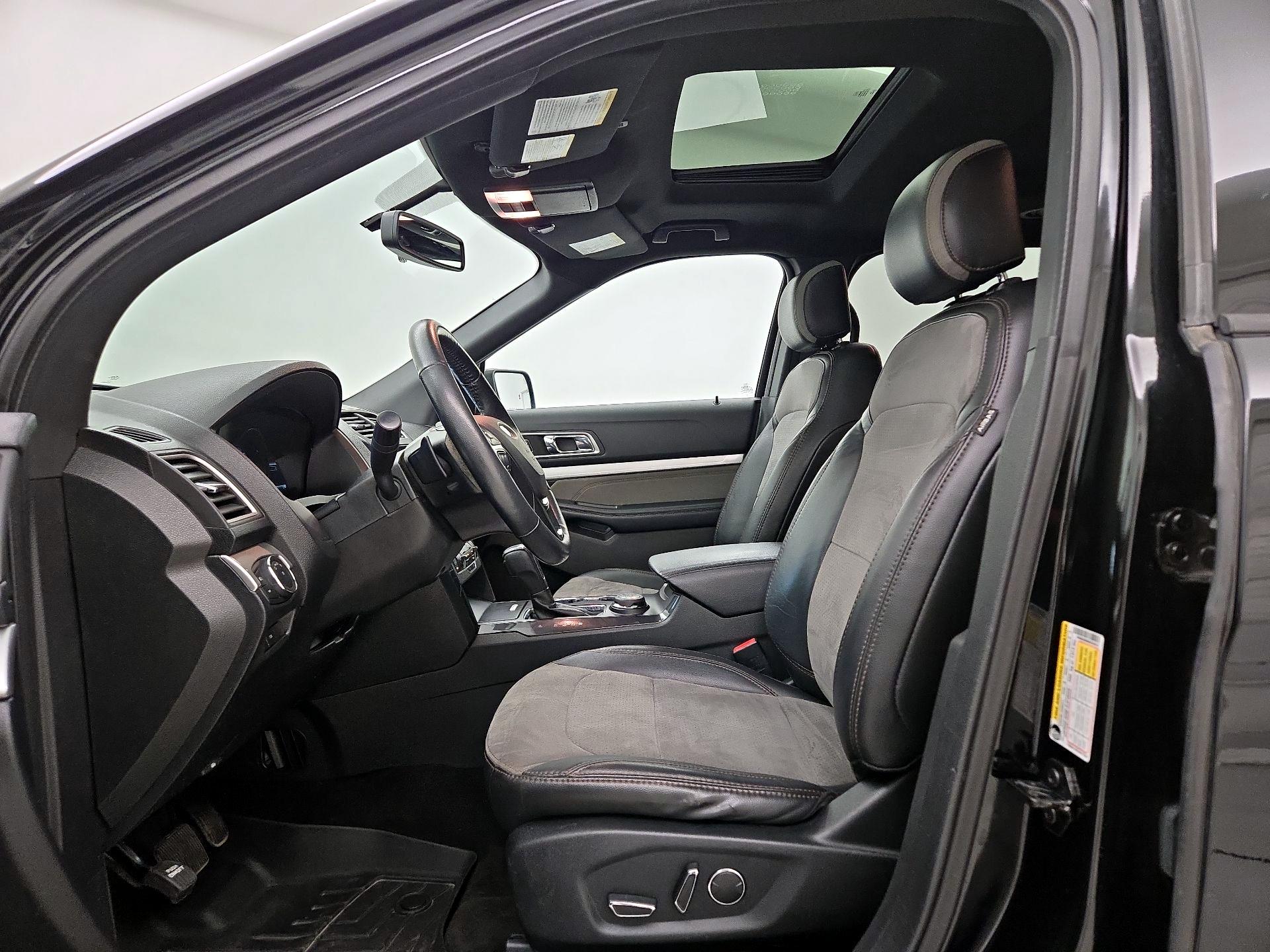 Thumbnail: 2017 Ford Explorer - 11