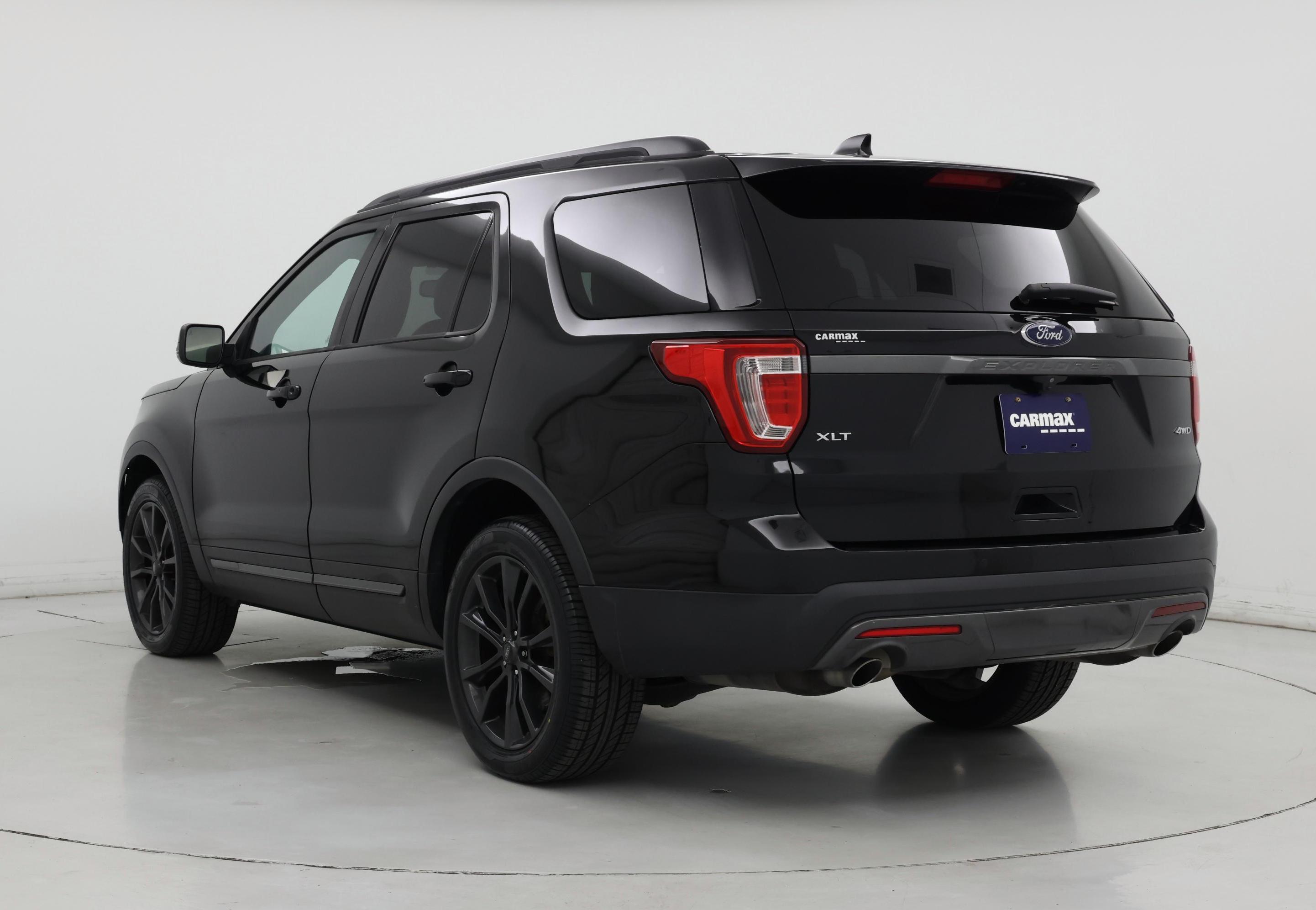 Thumbnail: 2017 Ford Explorer - 2