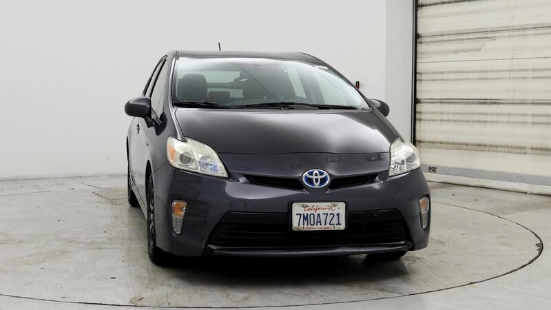 2015 Toyota Prius Two 5