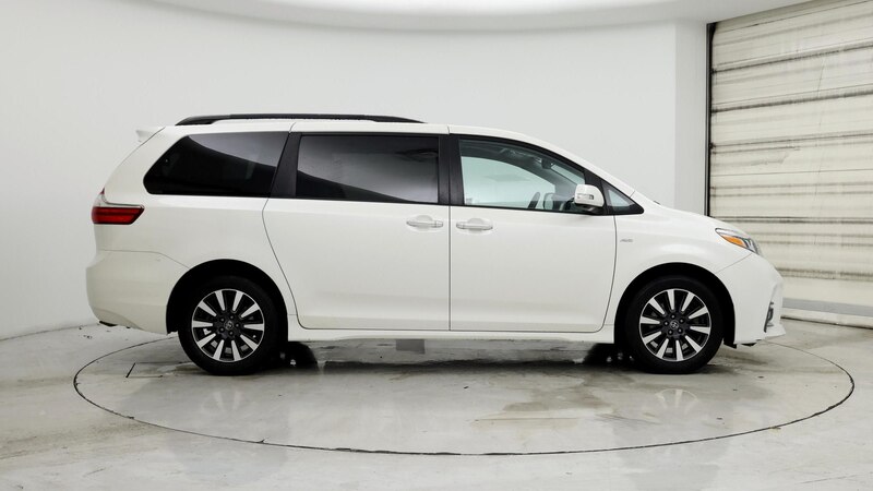 2020 Toyota Sienna Limited 7