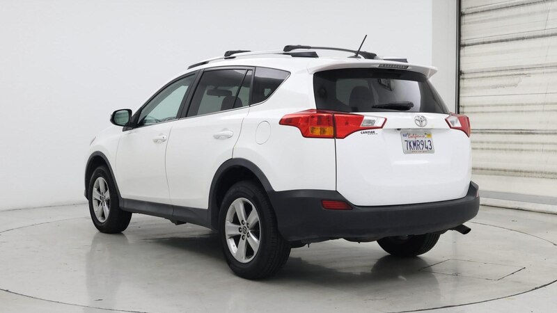 2015 Toyota RAV4 XLE 2