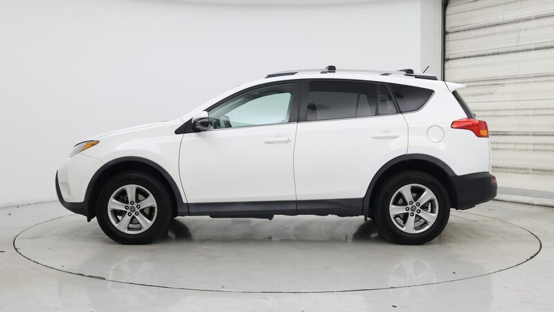 2015 Toyota RAV4 XLE 3